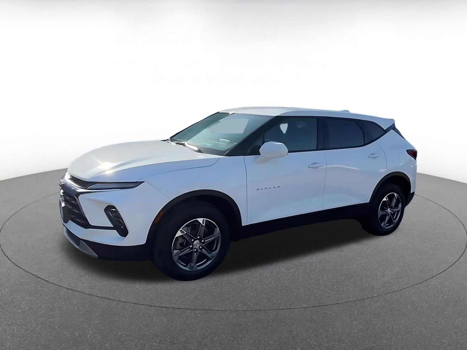 Thumbnail: 2025 Chevrolet Blazer - 8