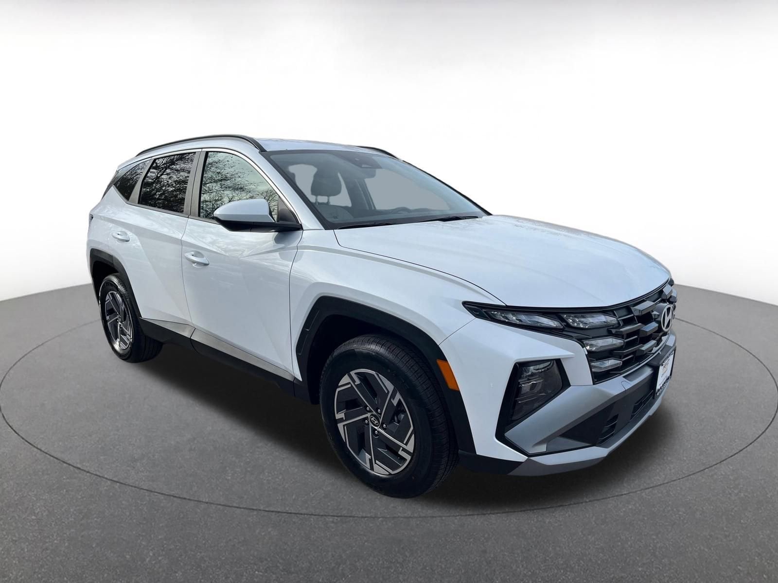 Thumbnail: 2025 Hyundai Tucson - 1