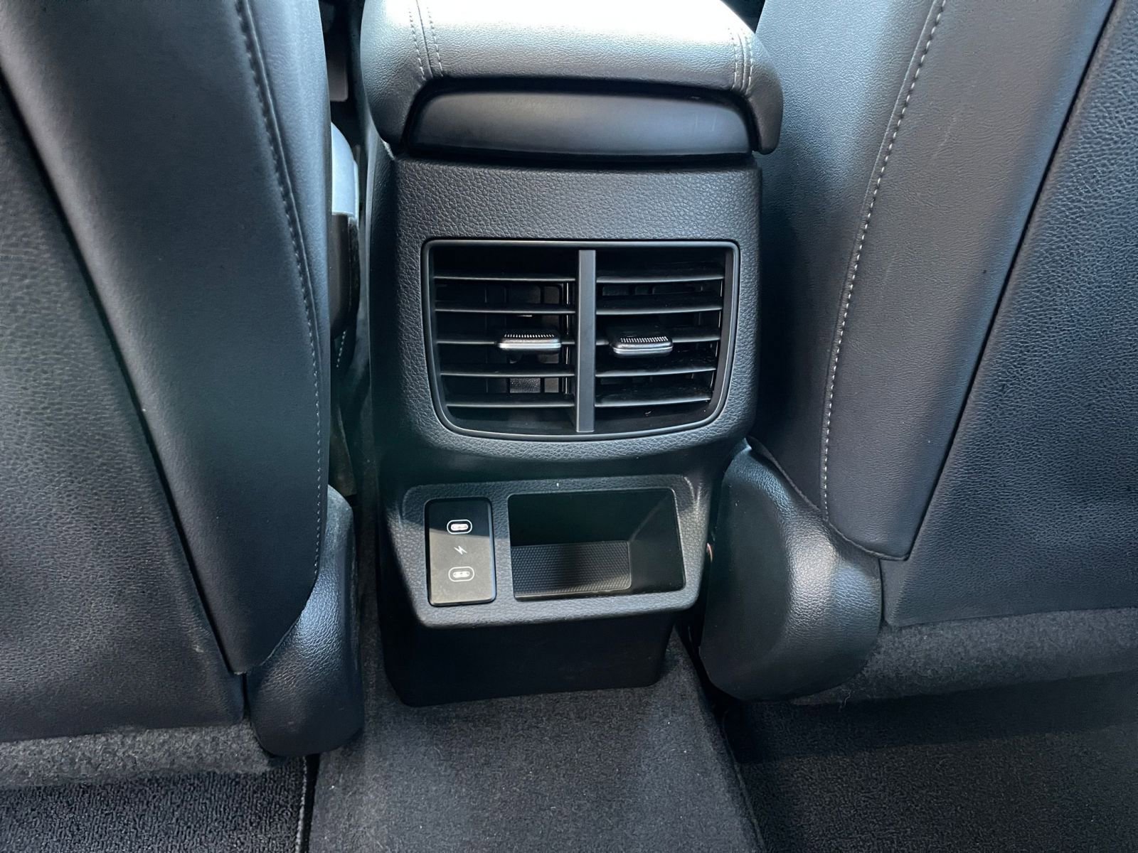 Thumbnail: 2025 Kia Seltos - 23