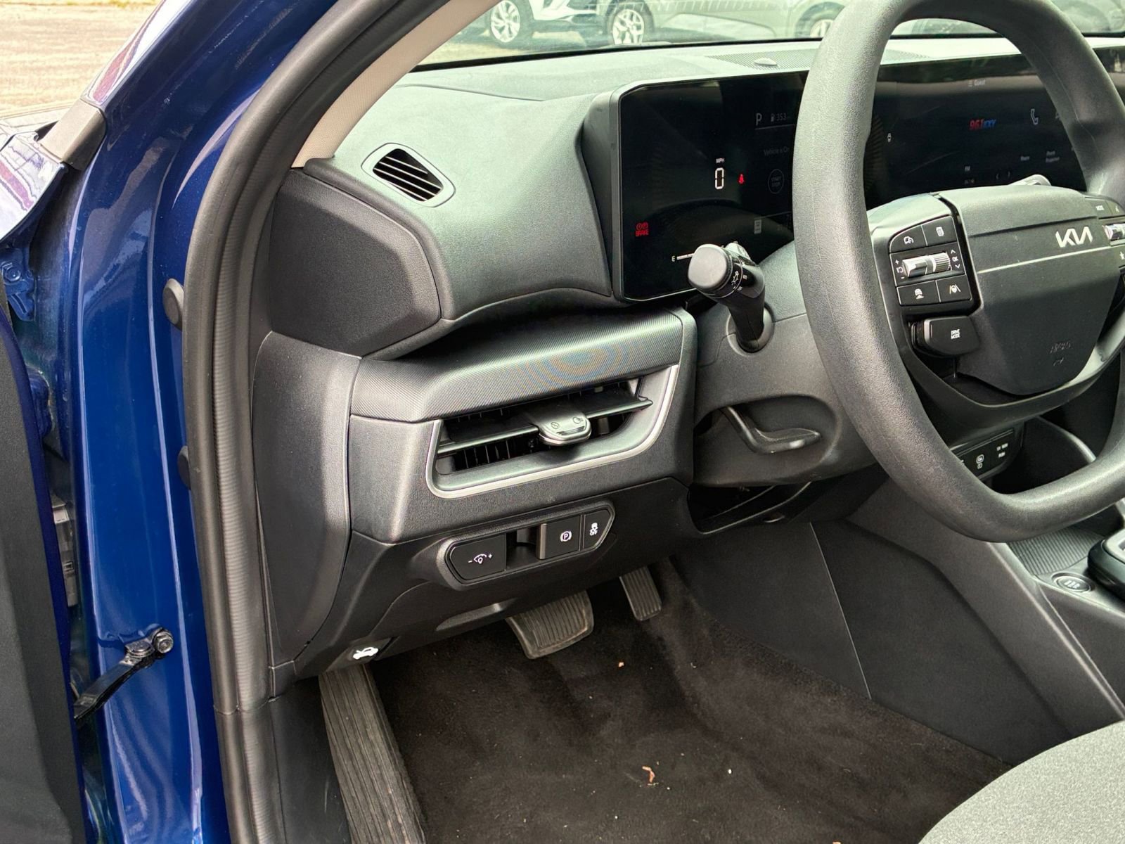 Thumbnail: 2025 Kia K4 - 33