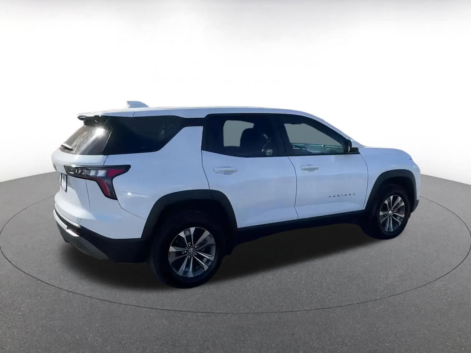 Thumbnail: 2025 Chevrolet Equinox - 15