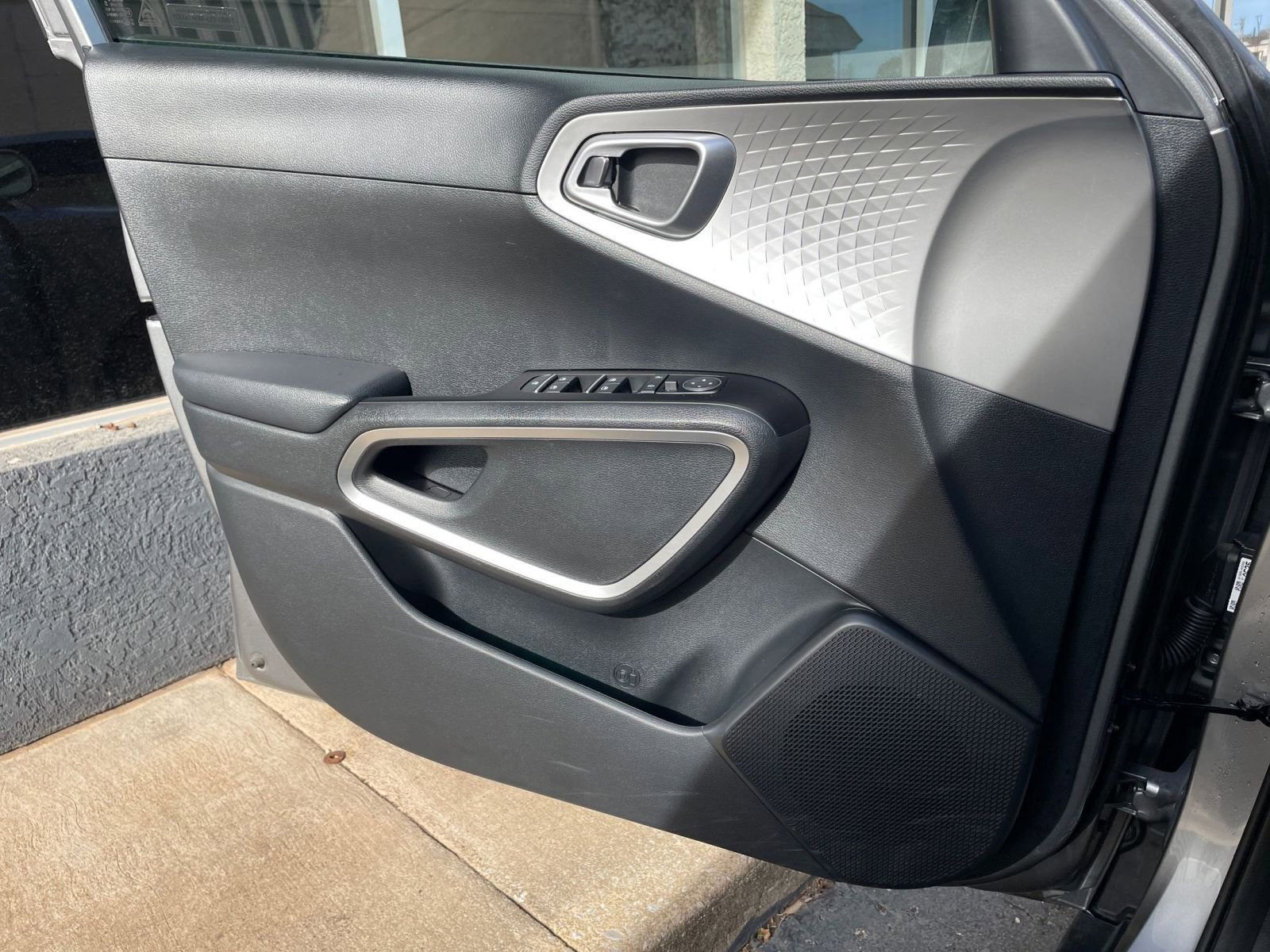 Thumbnail: 2025 Kia Soul - 18