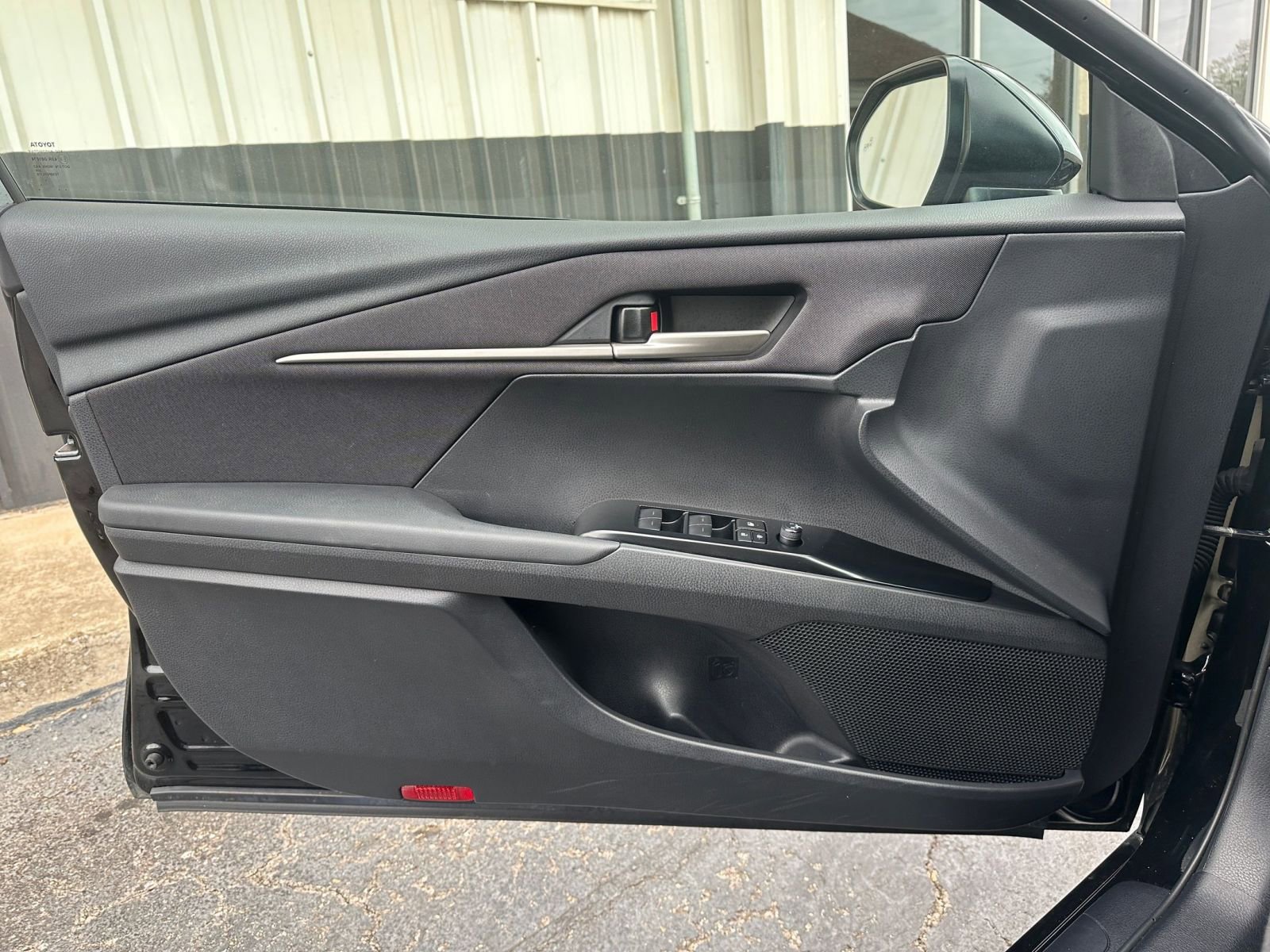 Thumbnail: 2025 Toyota Camry - 20