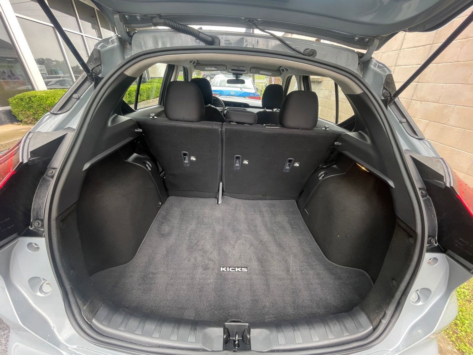 2024 Nissan Kicks SV 29