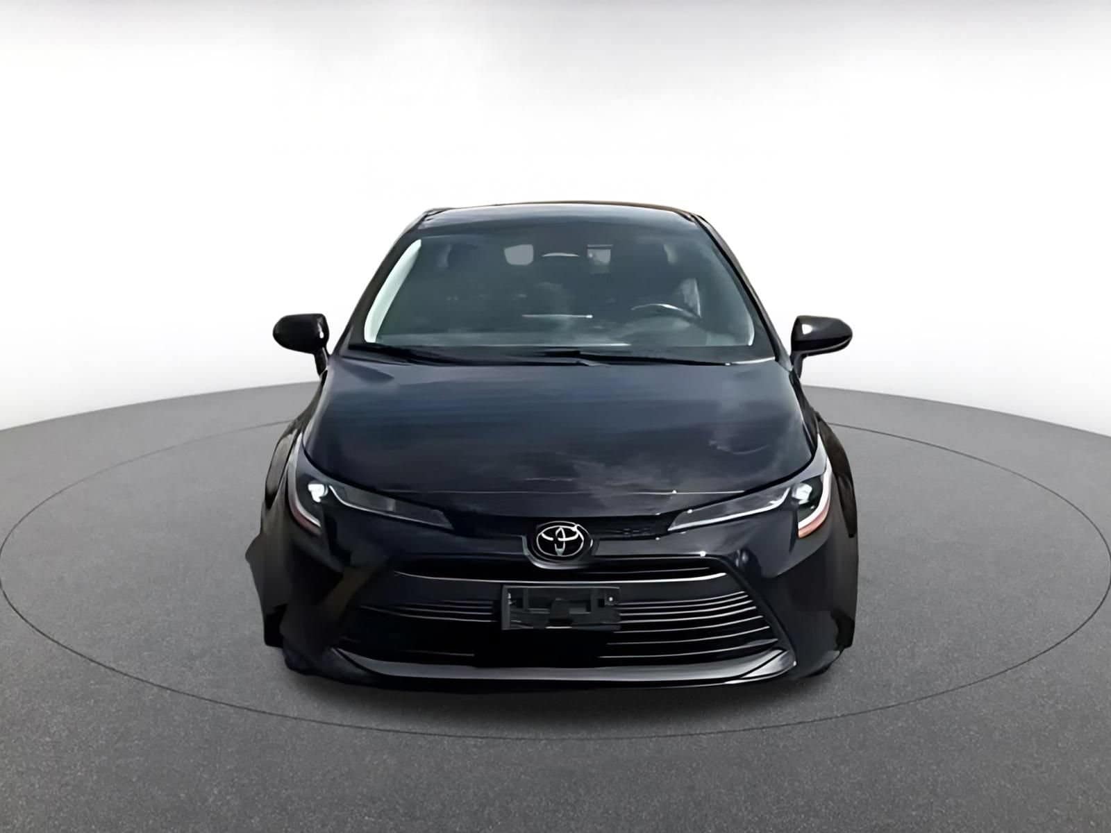 Thumbnail: 2025 Toyota Corolla - 4