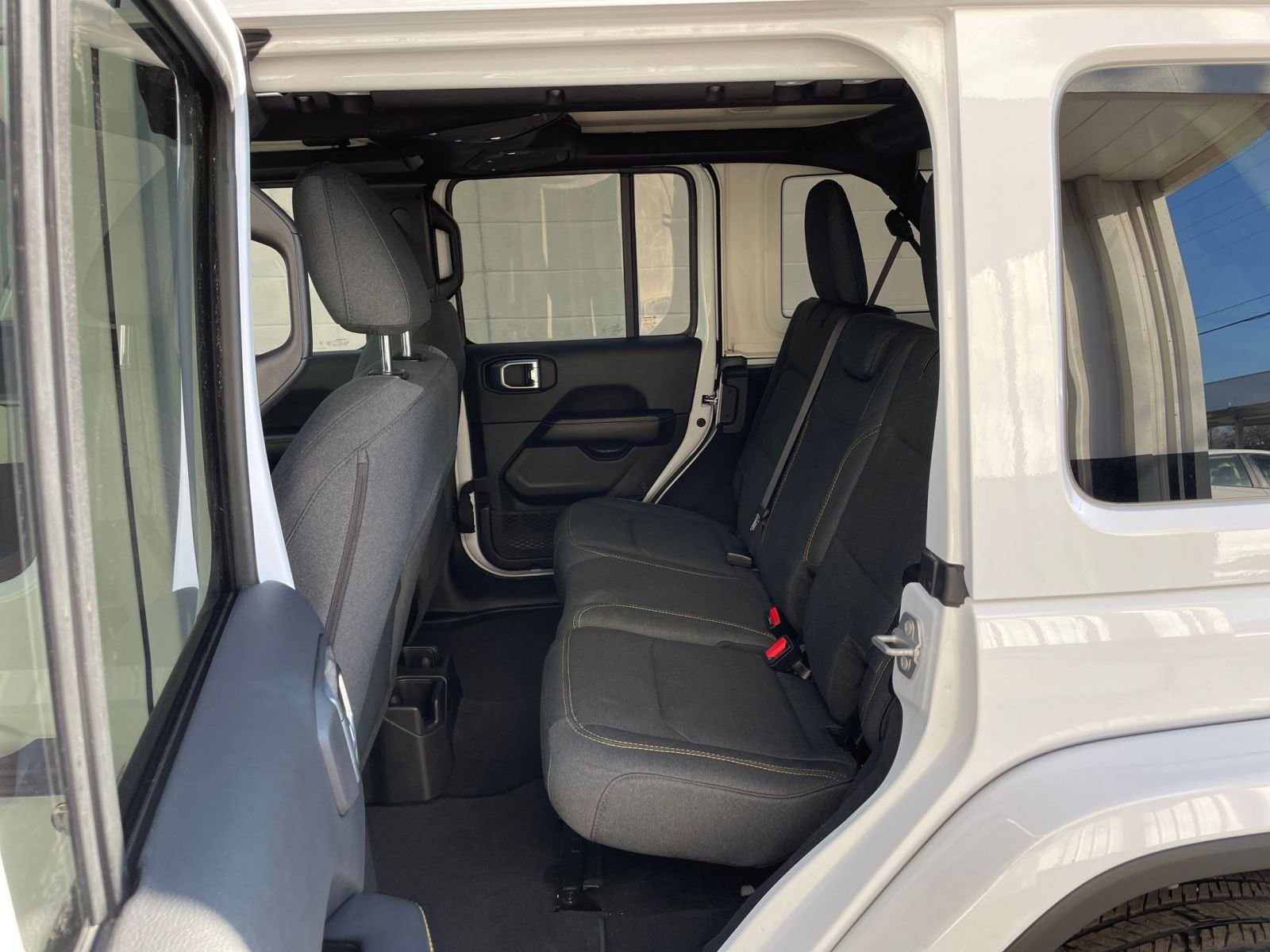 Thumbnail: 2025 Jeep Wrangler - 24