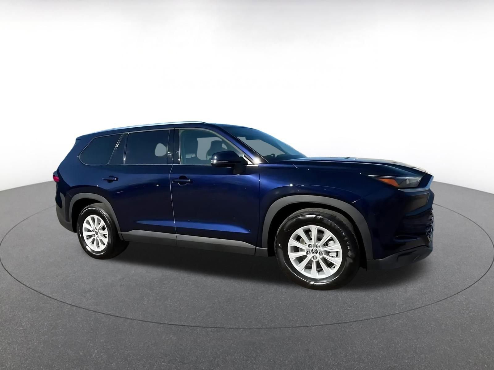 Thumbnail: 2025 Toyota Grand Highlander - 2