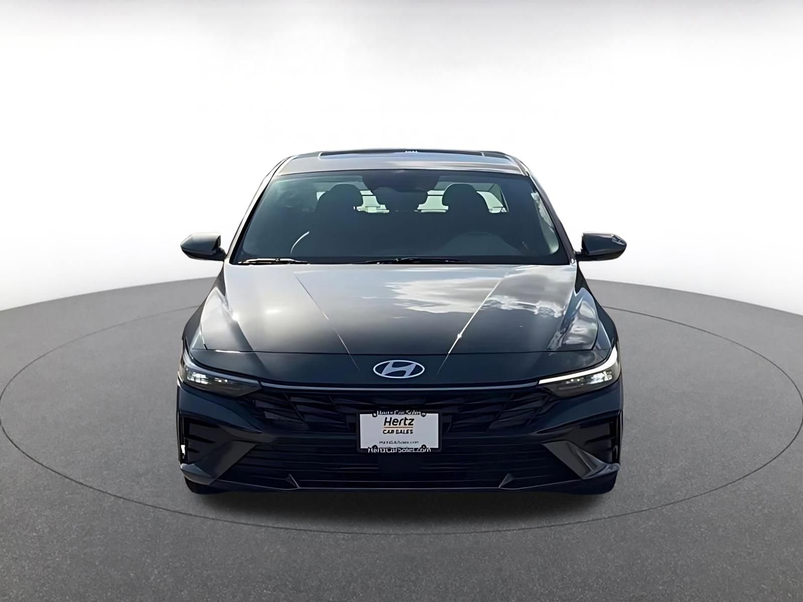 Thumbnail: 2025 Hyundai Elantra - 4