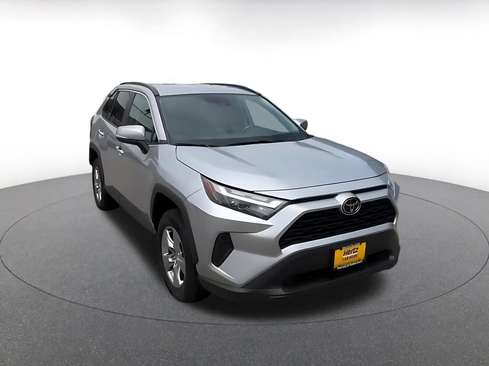 Thumbnail: 2025 Toyota RAV4 - 3