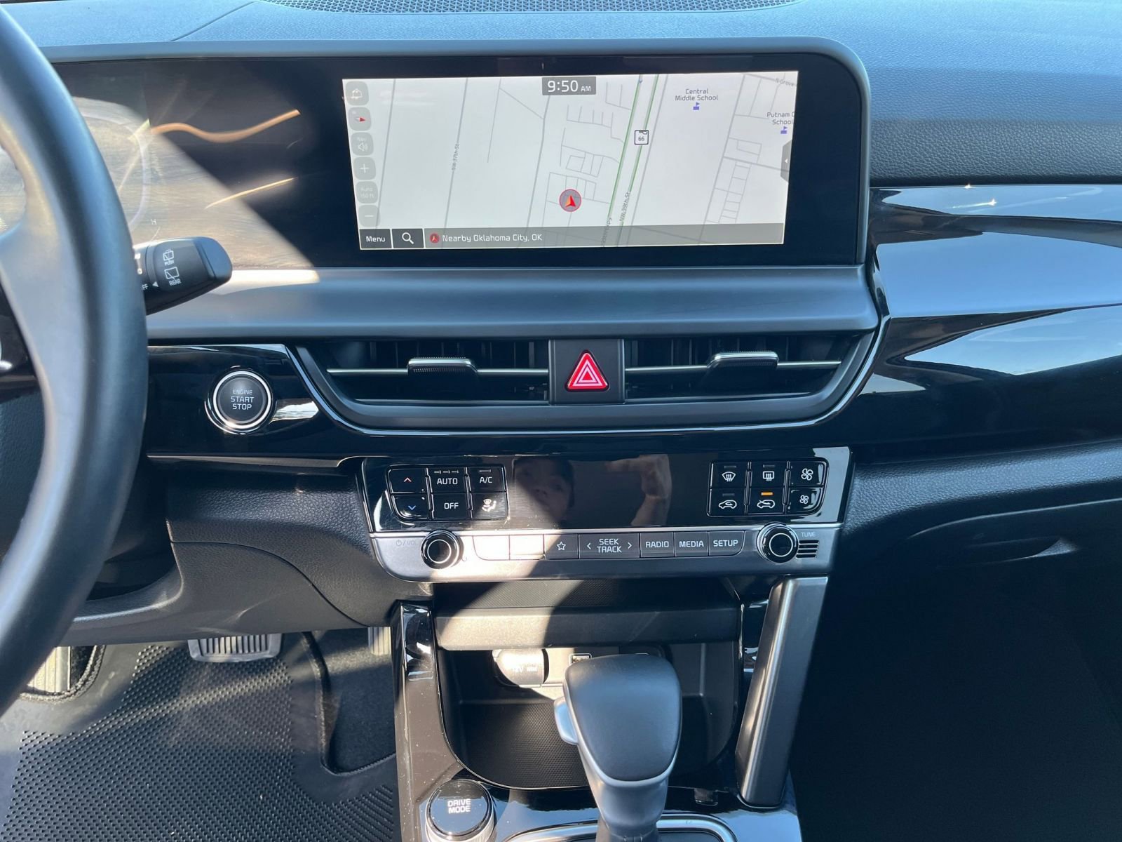 Thumbnail: 2025 Kia Seltos - 21