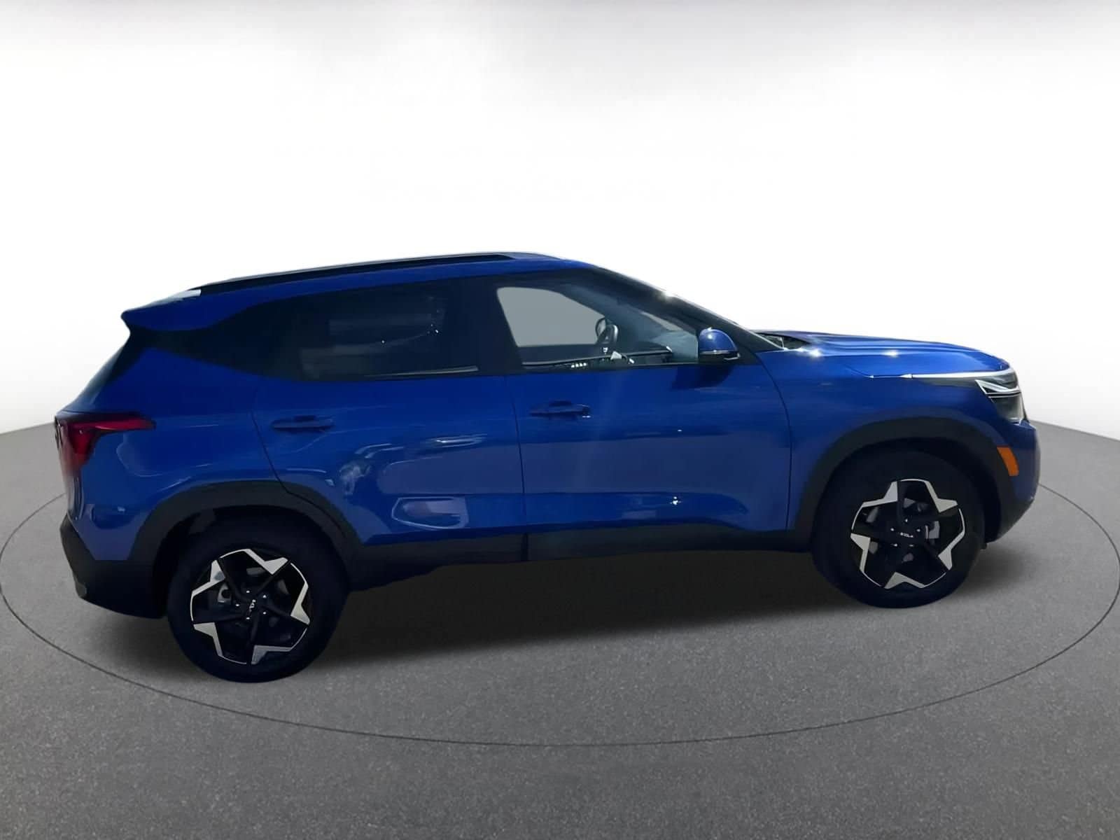 Thumbnail: 2025 Kia Seltos - 16