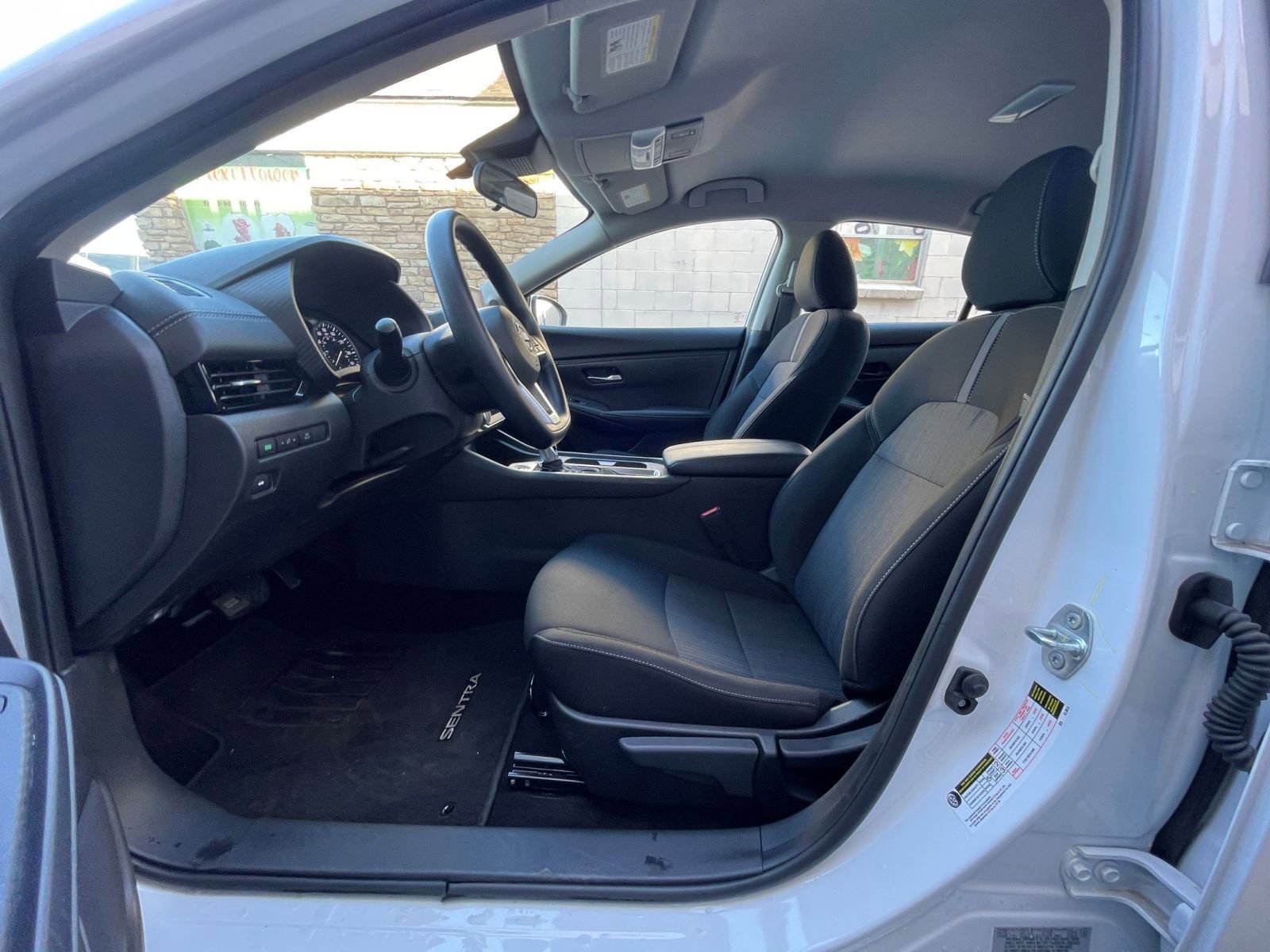 Thumbnail: 2025 Nissan Sentra - 24