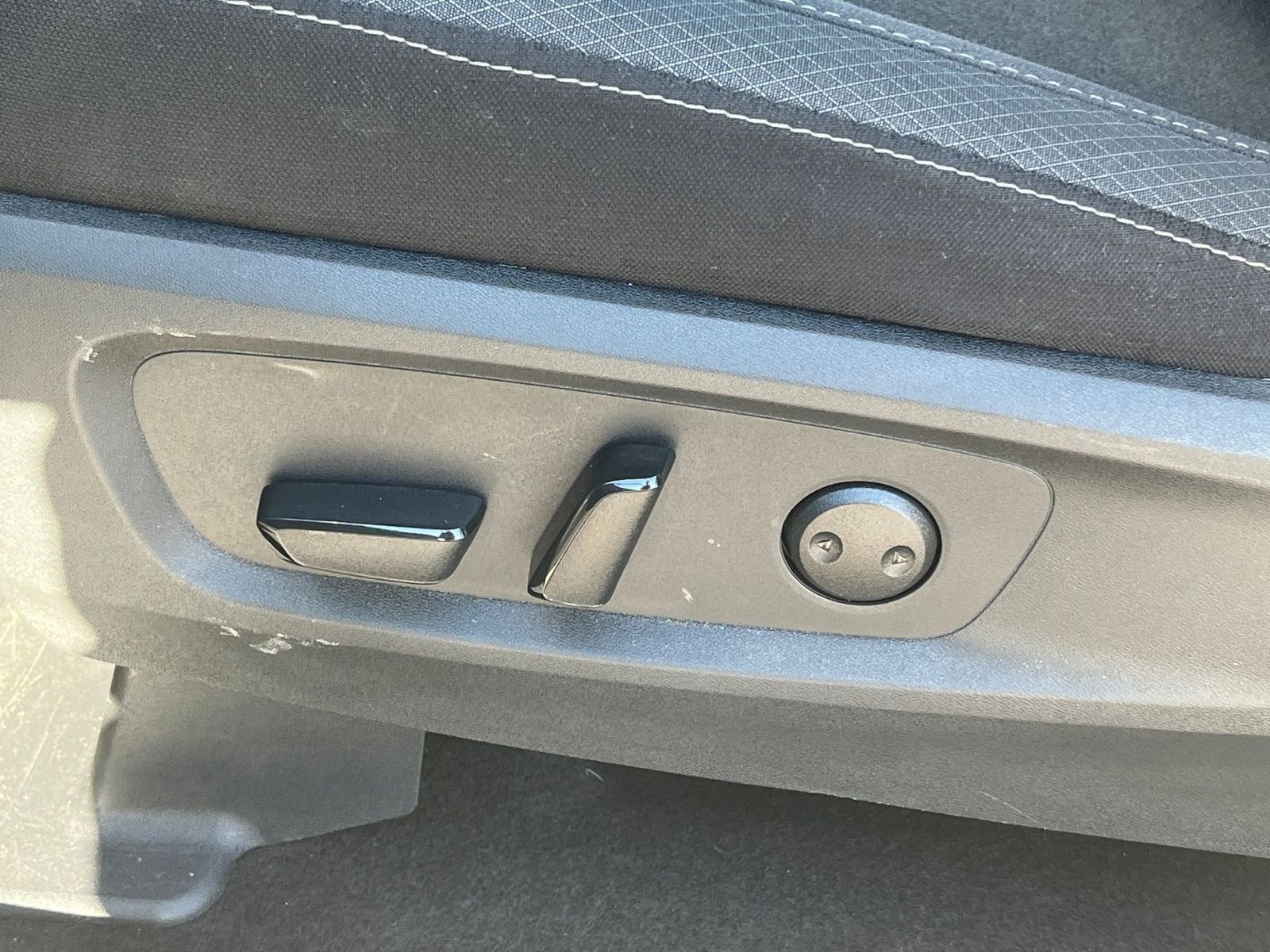 Thumbnail: 2025 Nissan Pathfinder - 23