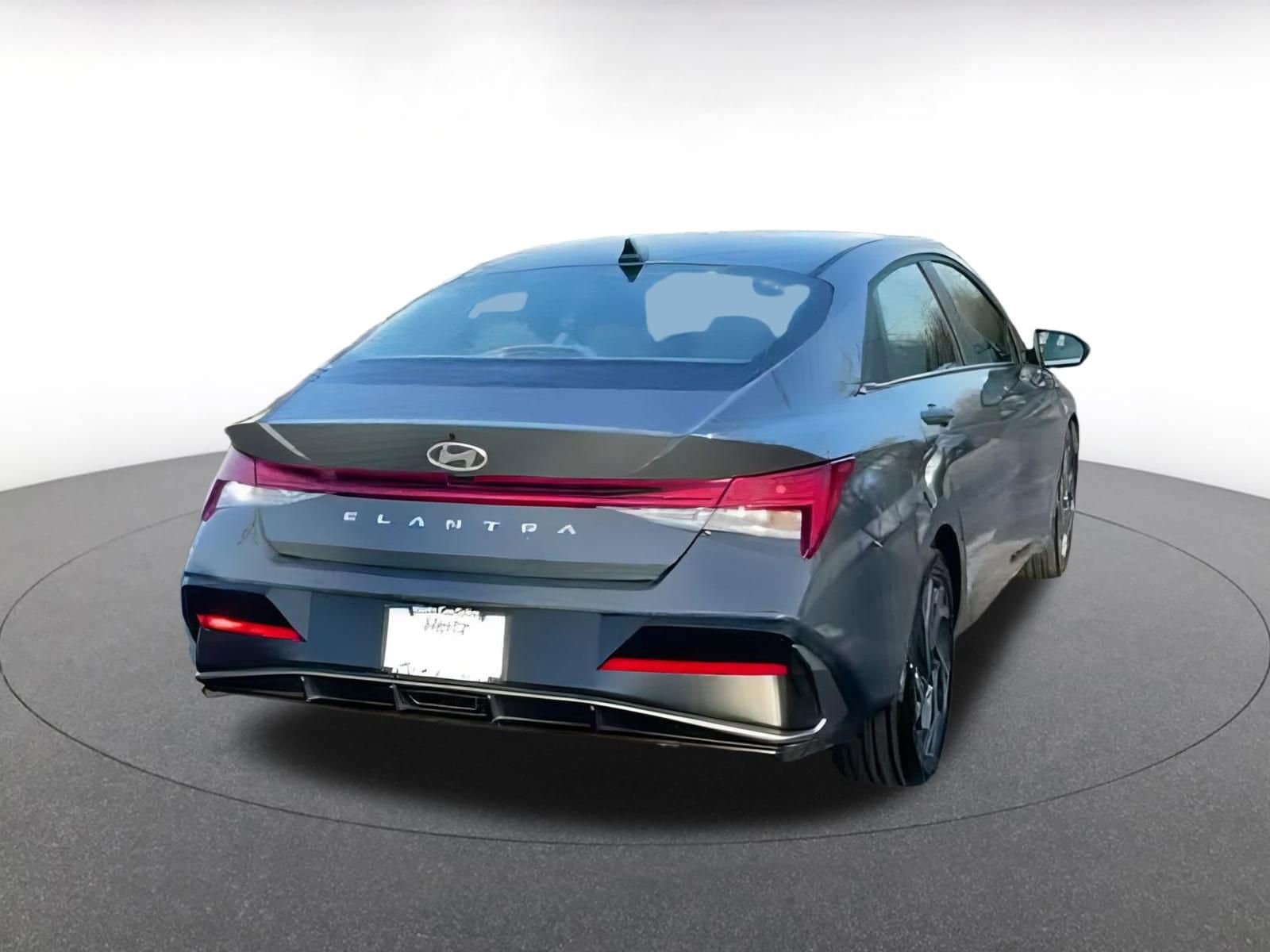 Thumbnail: 2025 Hyundai Elantra - 11