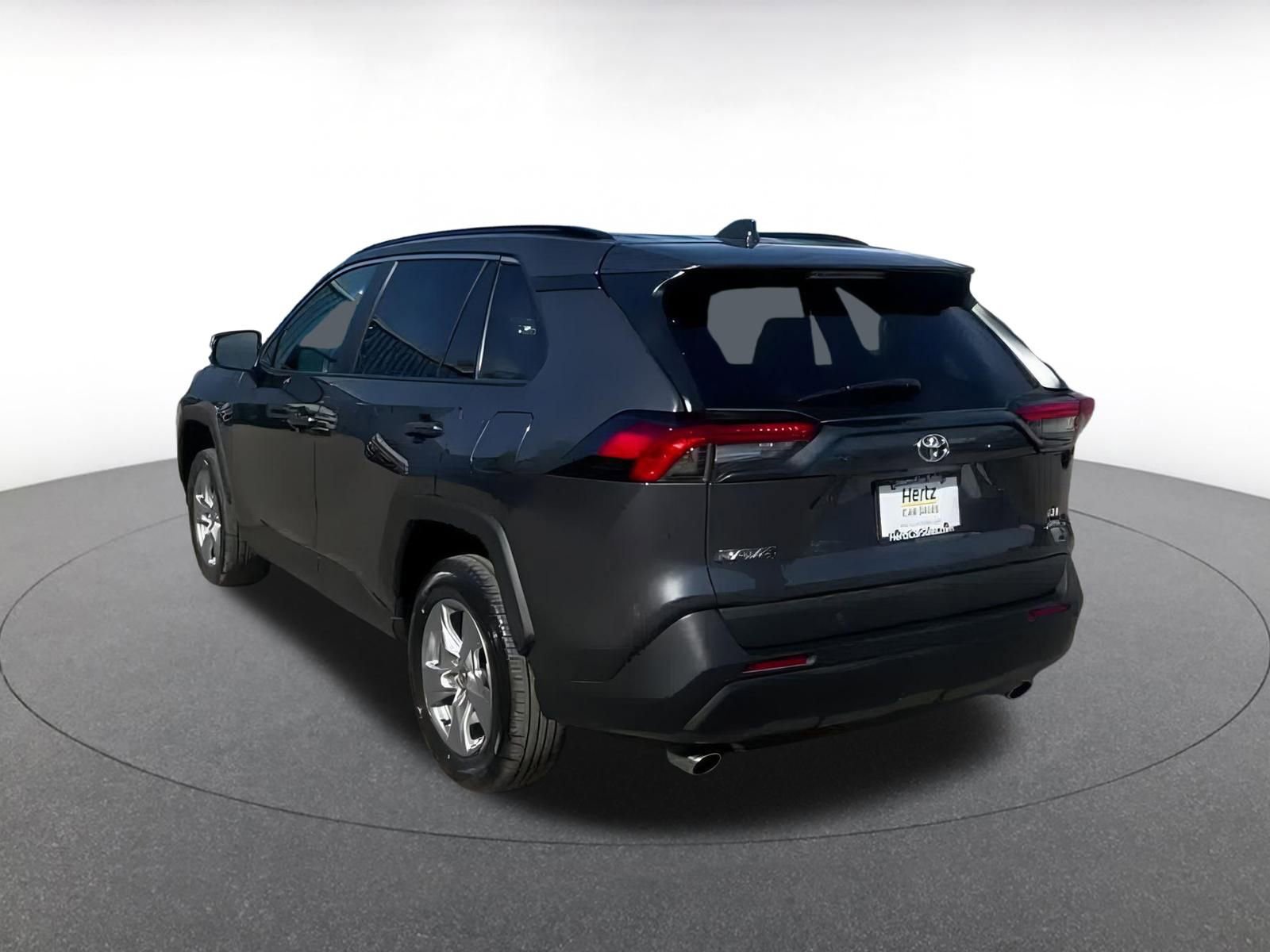 Thumbnail: 2025 Toyota RAV4 - 11