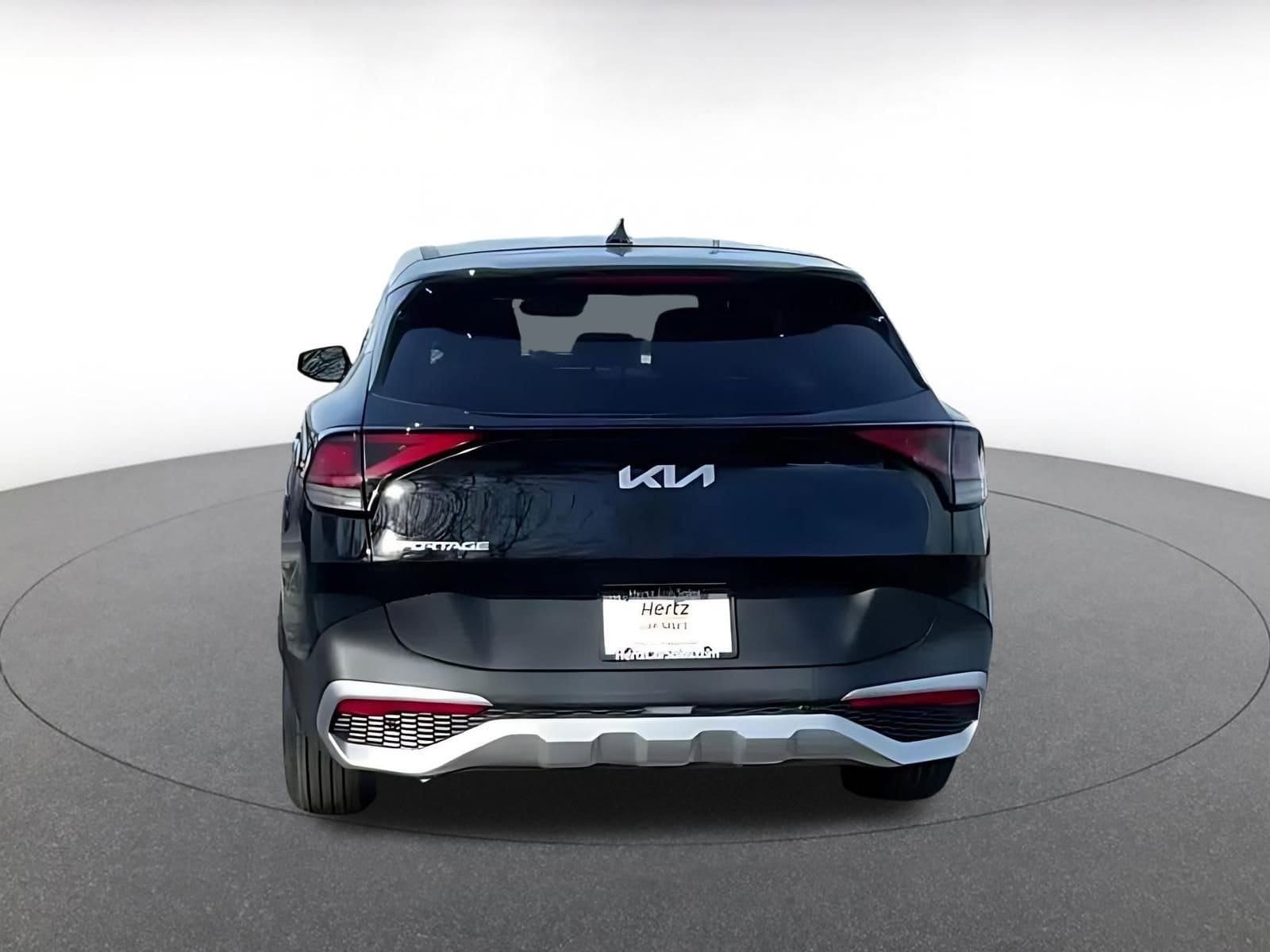 Thumbnail: 2025 Kia Sportage - 11