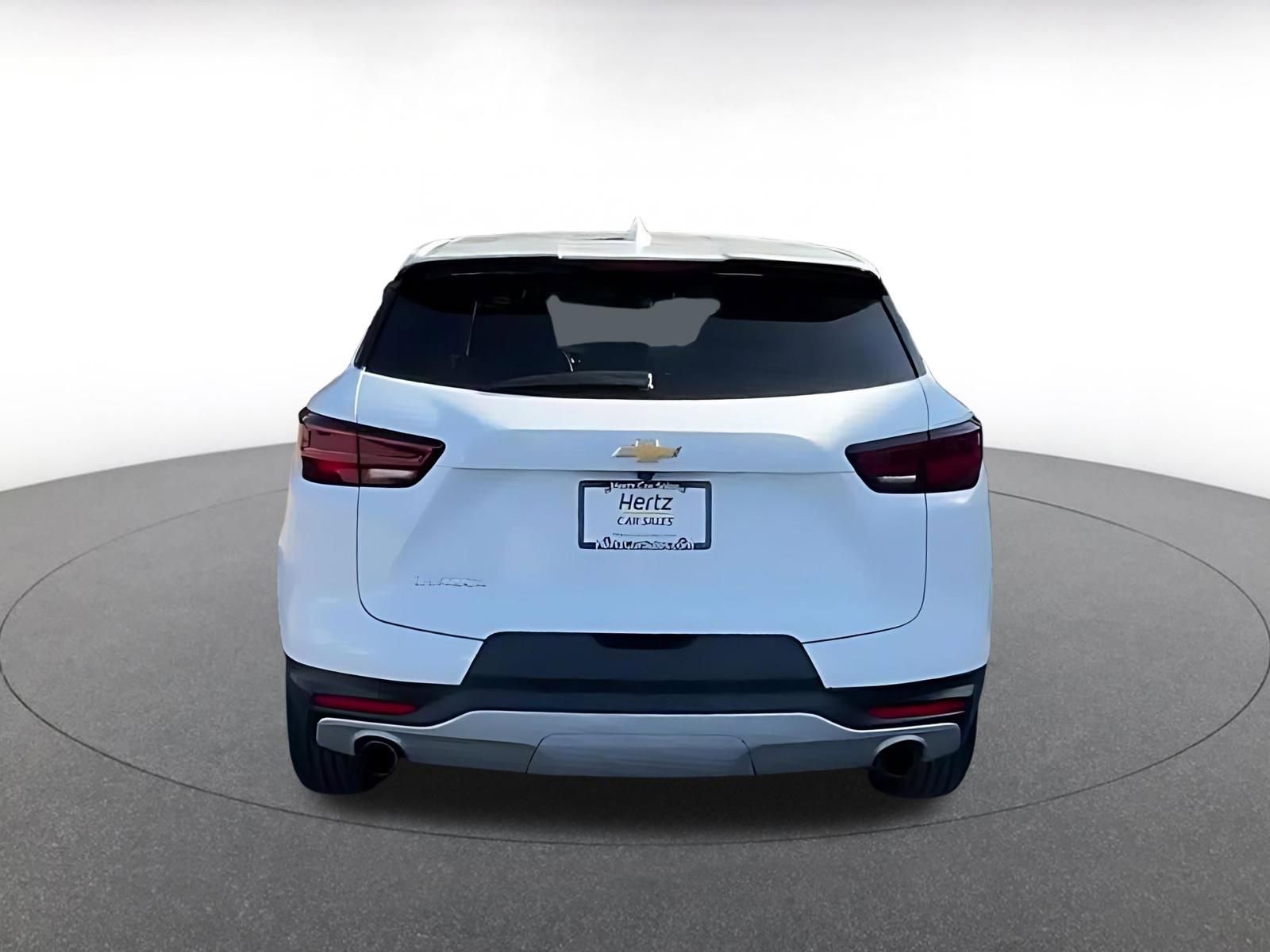 Thumbnail: 2025 Chevrolet Blazer - 12