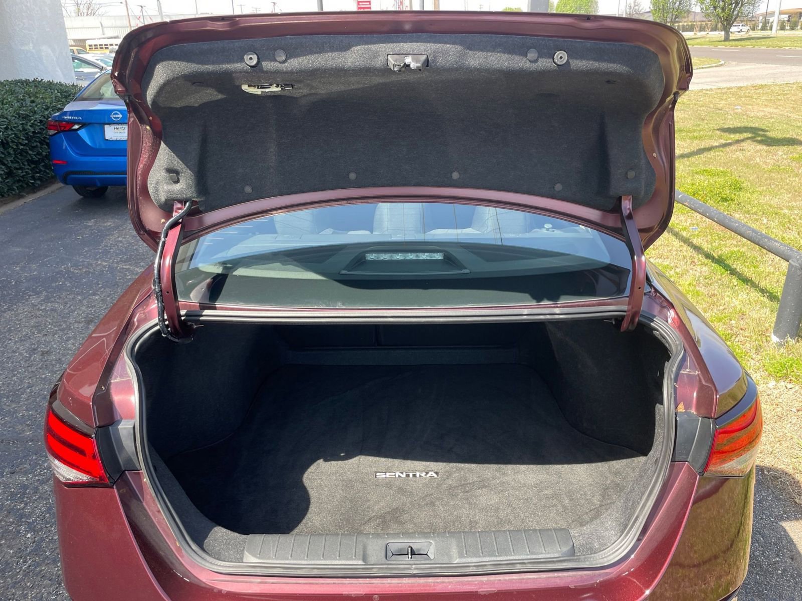 Thumbnail: 2025 Nissan Sentra - 29