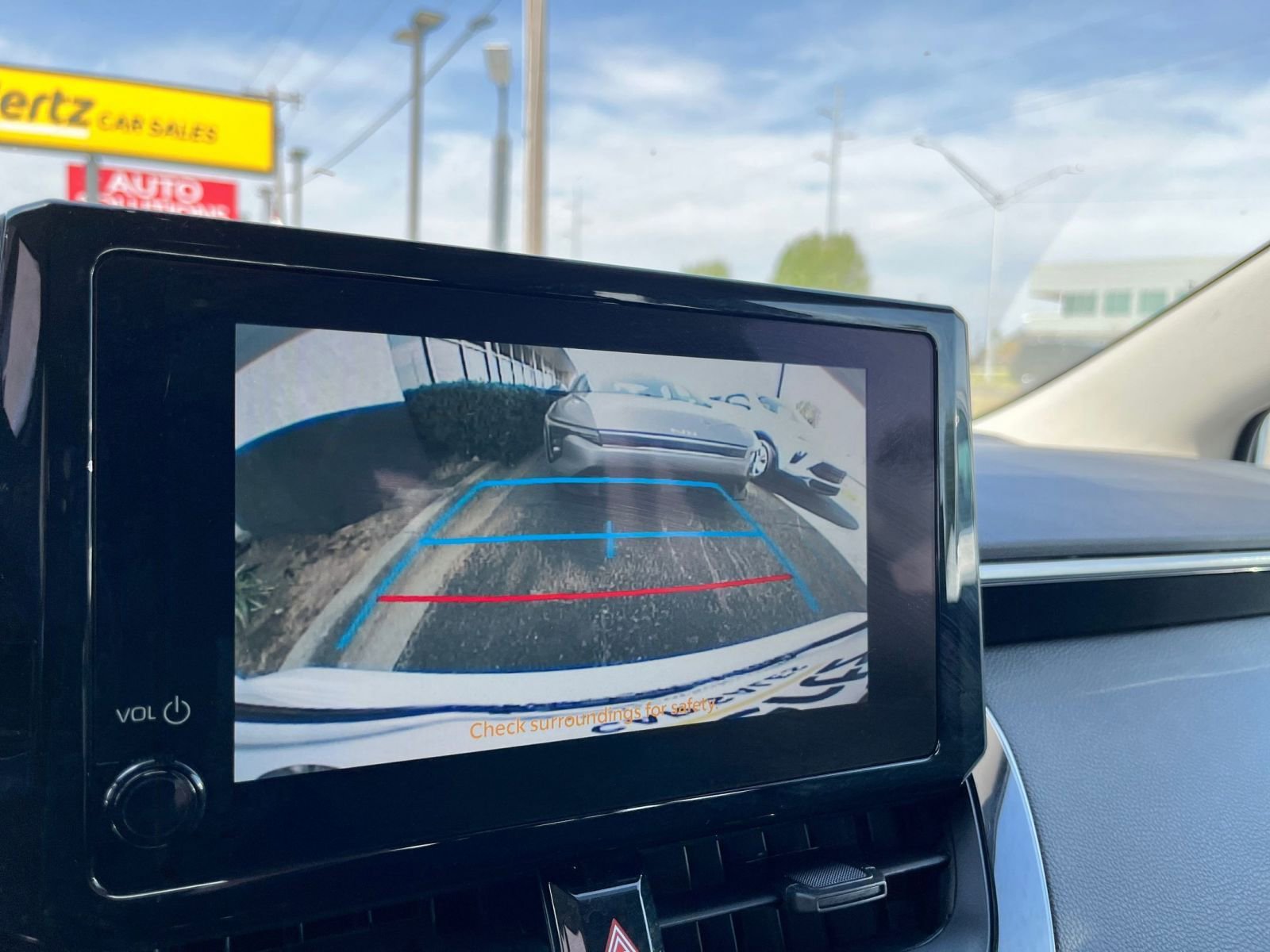 Thumbnail: 2025 Toyota Corolla - 22