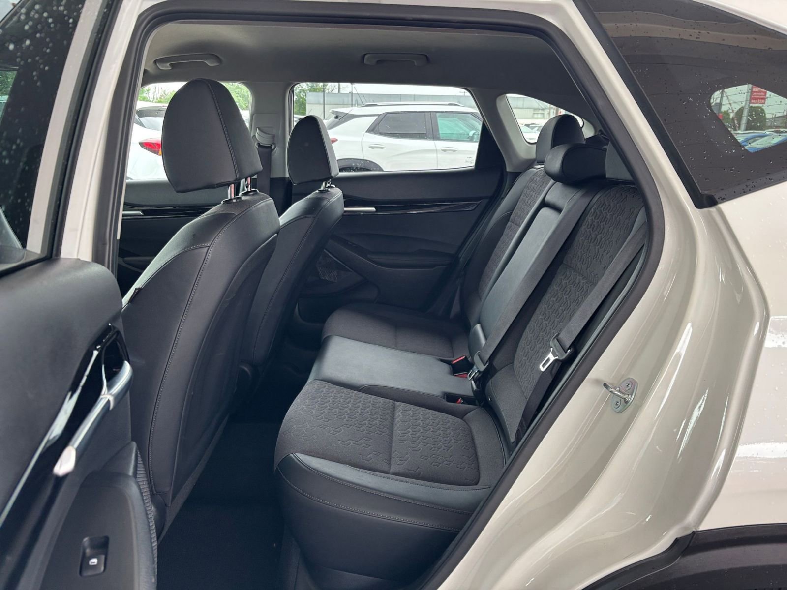 Thumbnail: 2025 Kia Seltos - 27