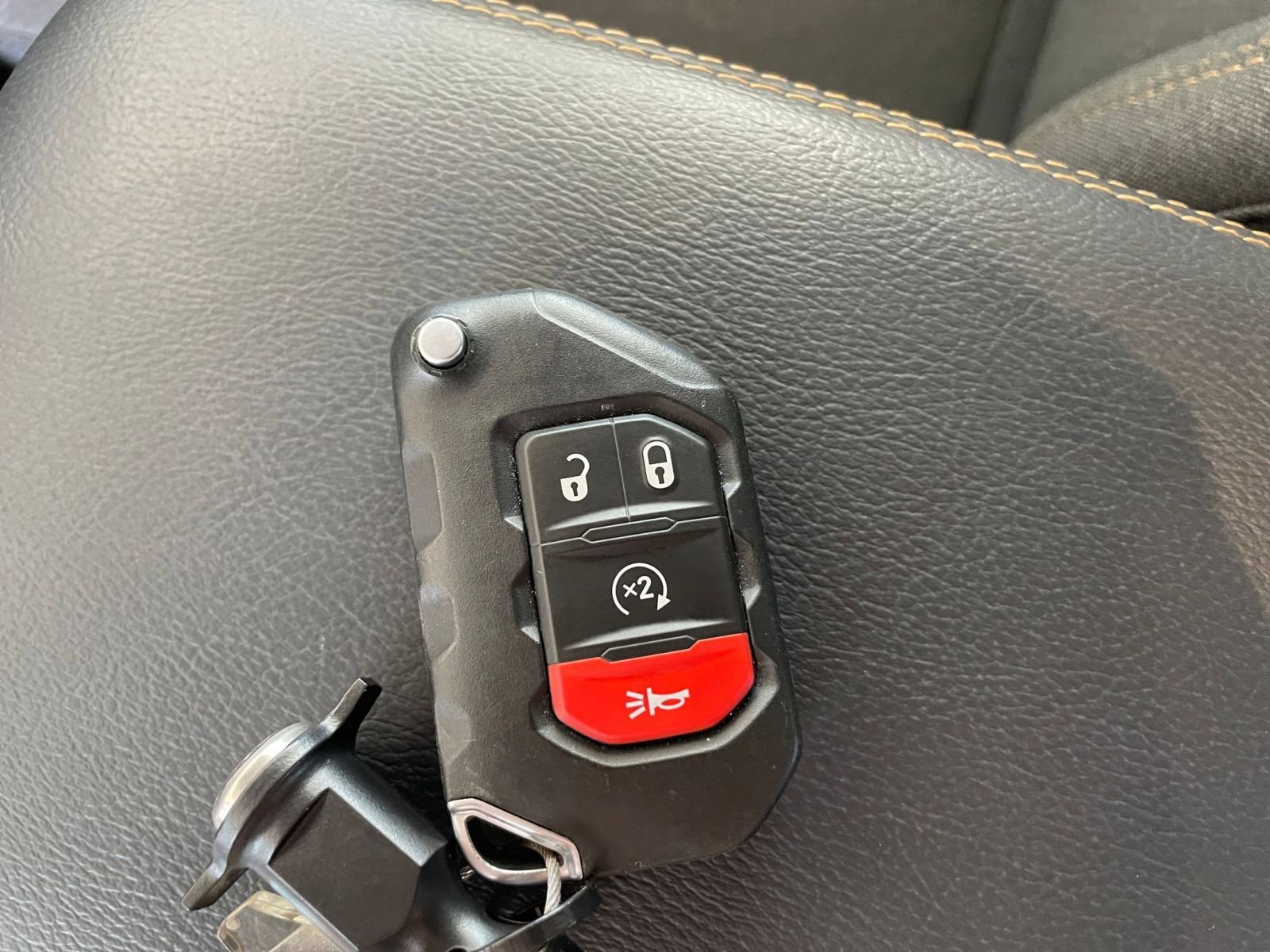 Thumbnail: 2025 Jeep Wrangler - 22