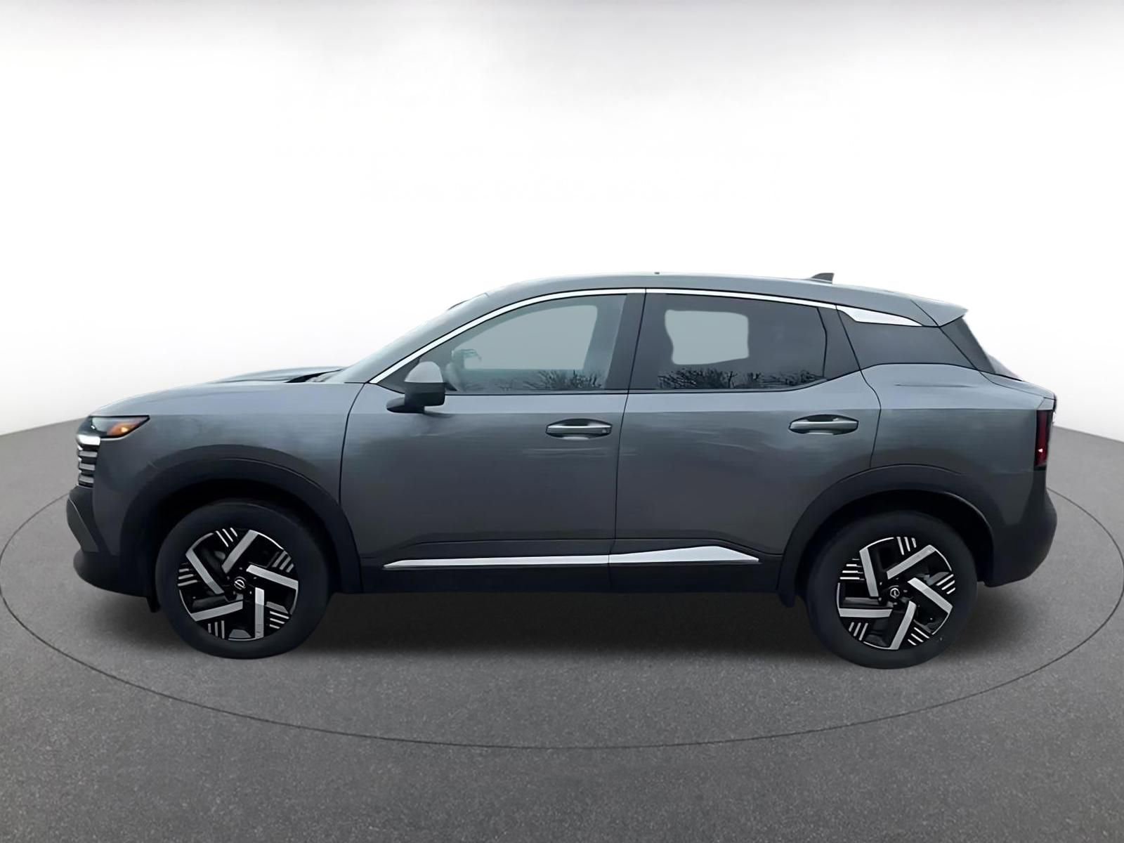 Thumbnail: 2025 Nissan Kicks - 9