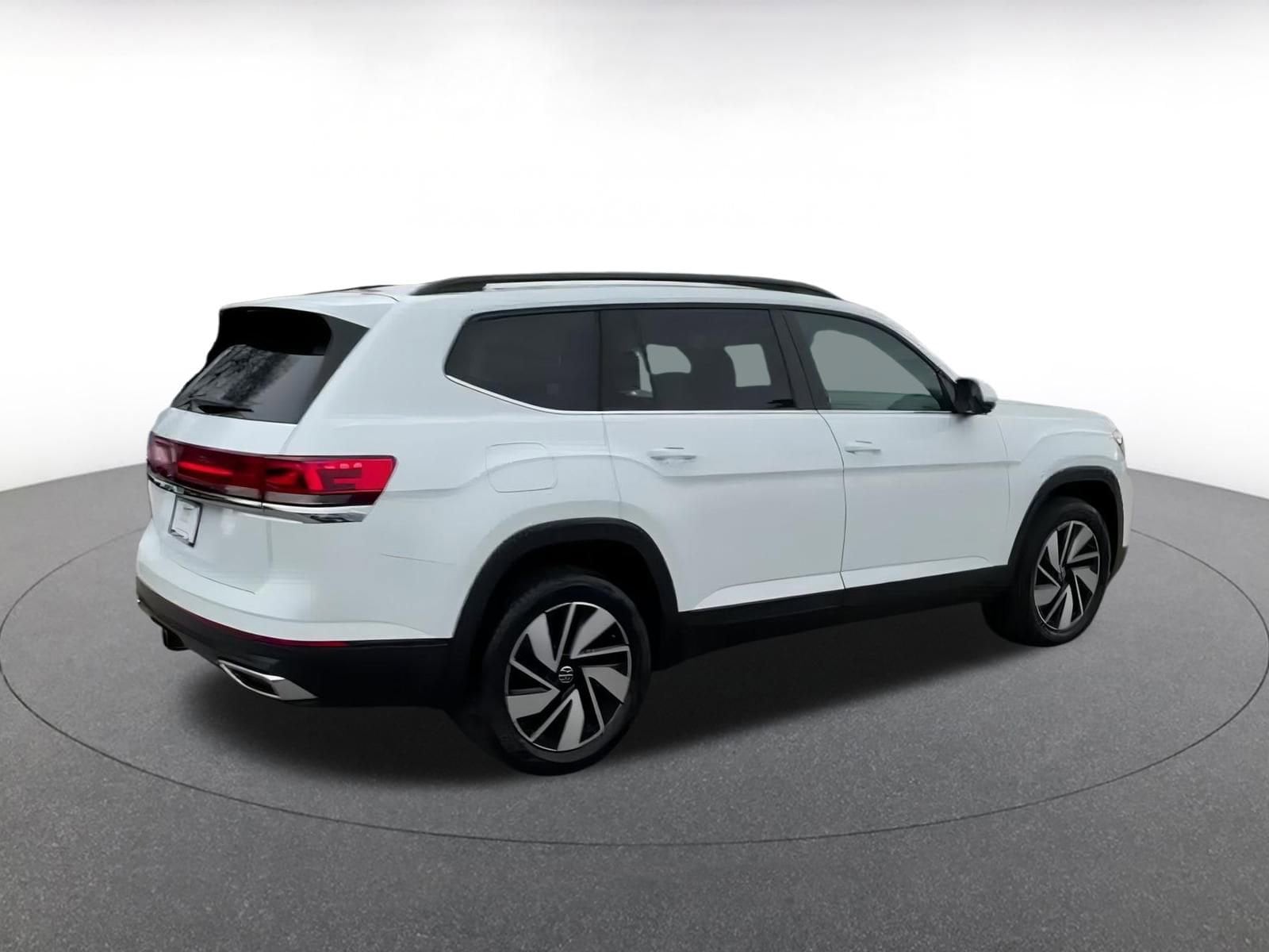 Thumbnail: 2025 Volkswagen Atlas - 14