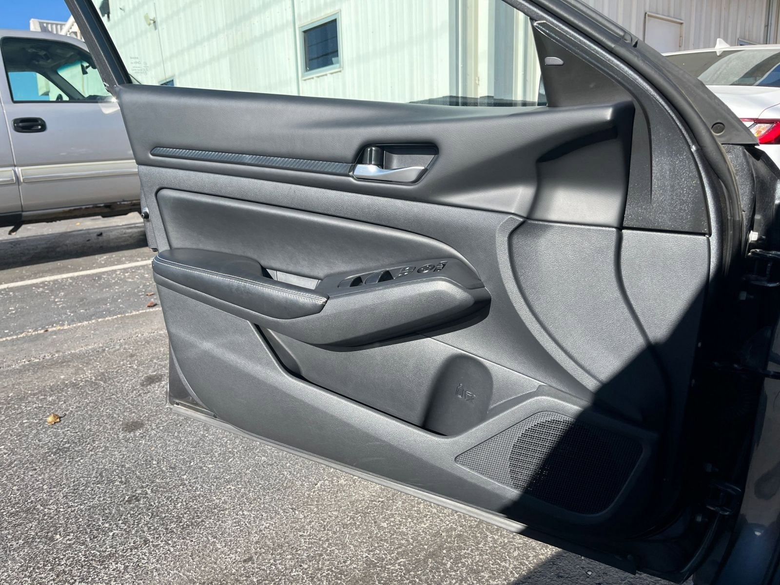 Thumbnail: 2025 Nissan Altima - 20