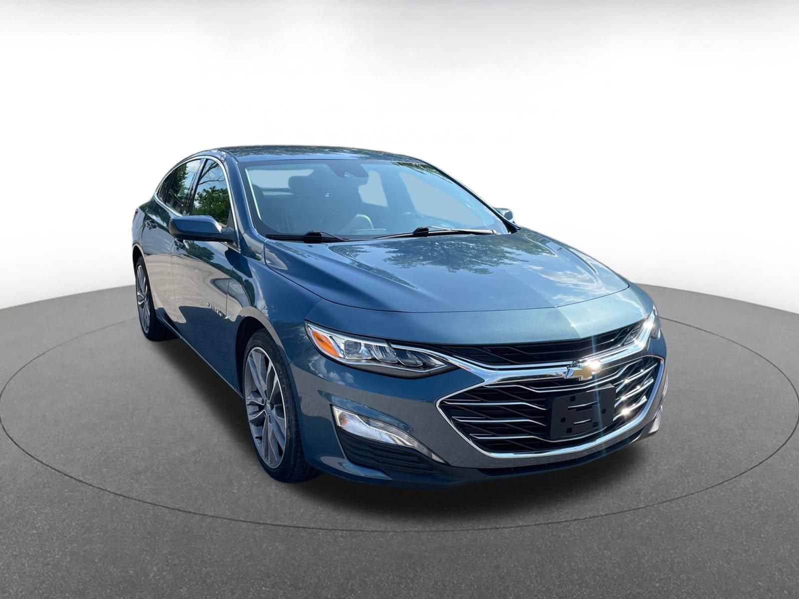 Thumbnail: 2024 Chevrolet Malibu - 1