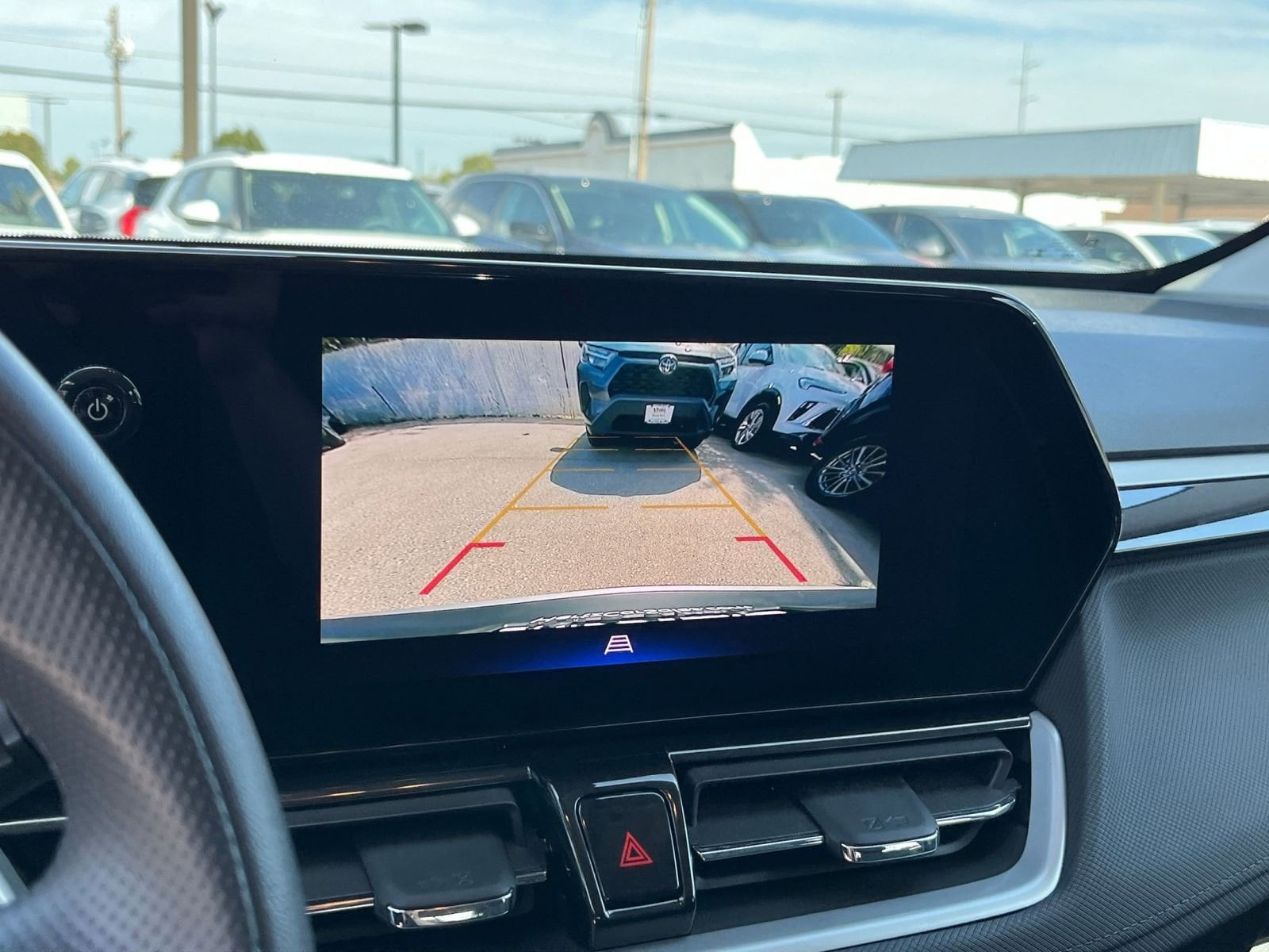 Thumbnail: 2025 Chevrolet TrailBlazer - 17