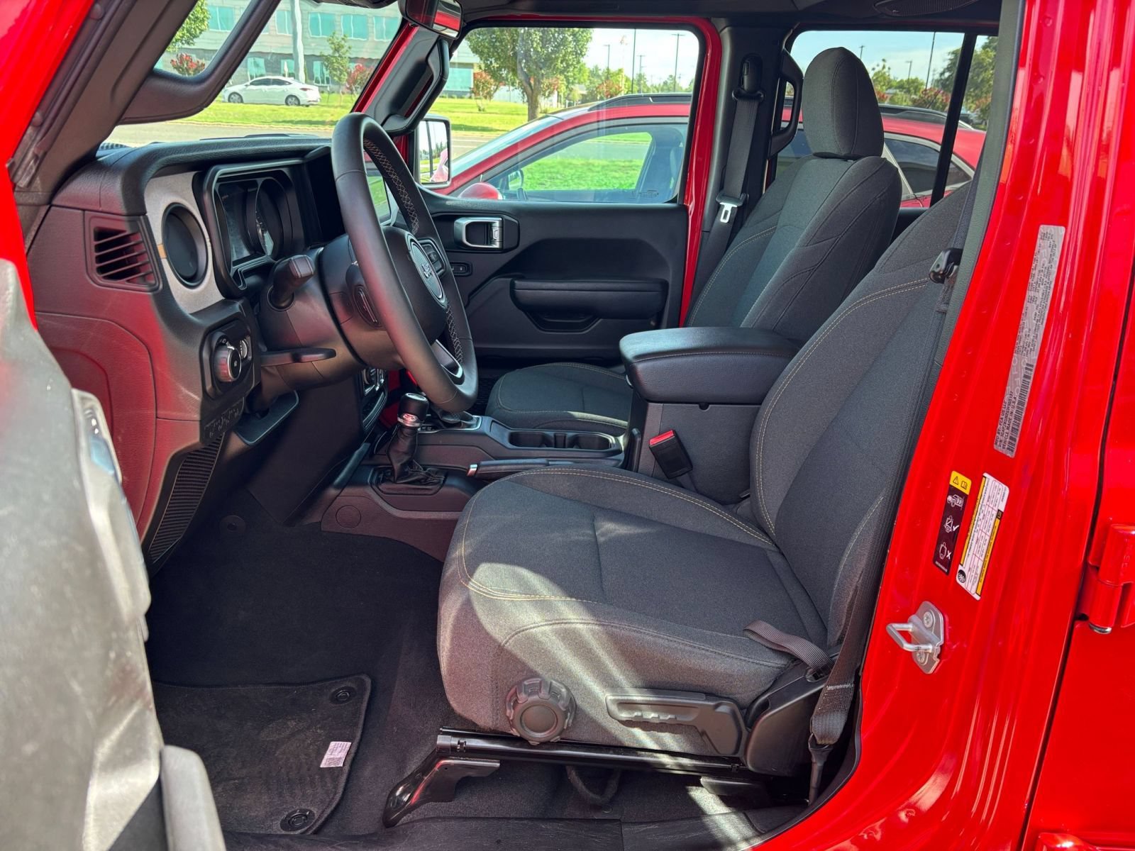 Thumbnail: 2025 Jeep Wrangler - 25