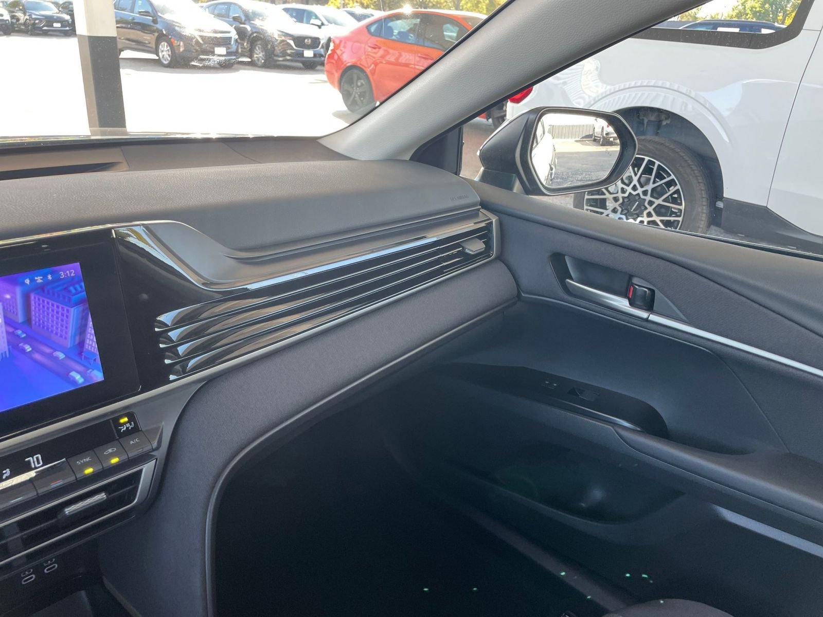 Thumbnail: 2025 Toyota Camry - 34