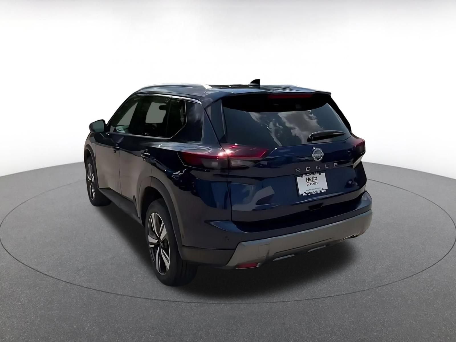 Thumbnail: 2026 Nissan Rogue - 9