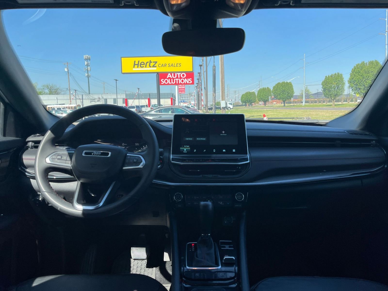 Thumbnail: 2025 Jeep Compass - 32