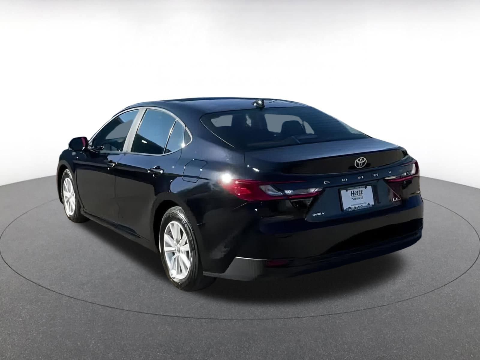 Thumbnail: 2025 Toyota Camry - 11