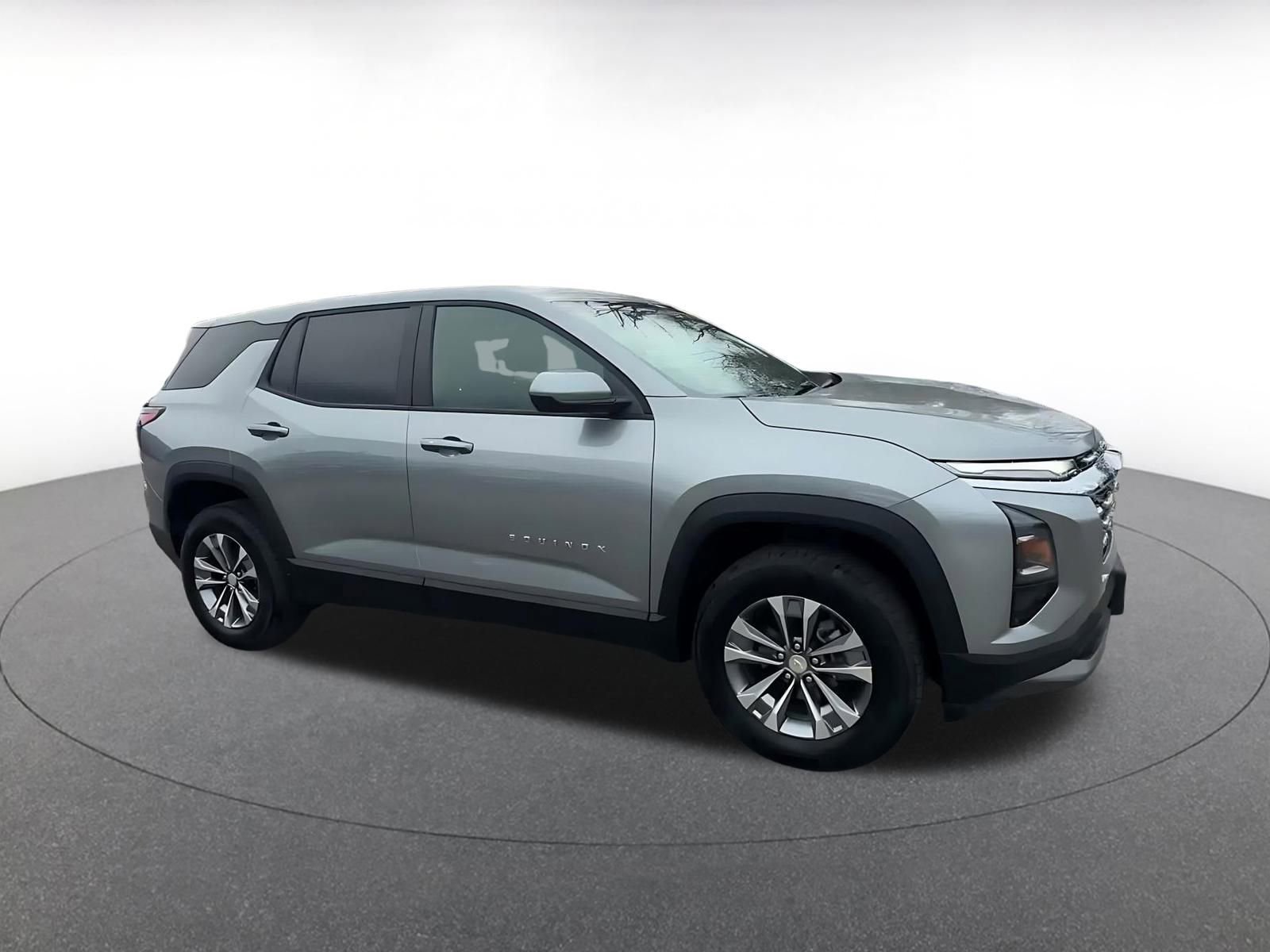 Thumbnail: 2025 Chevrolet Equinox - 2