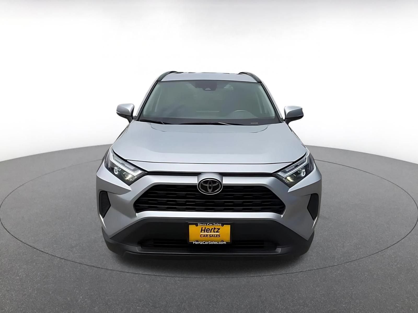 Thumbnail: 2025 Toyota RAV4 - 4