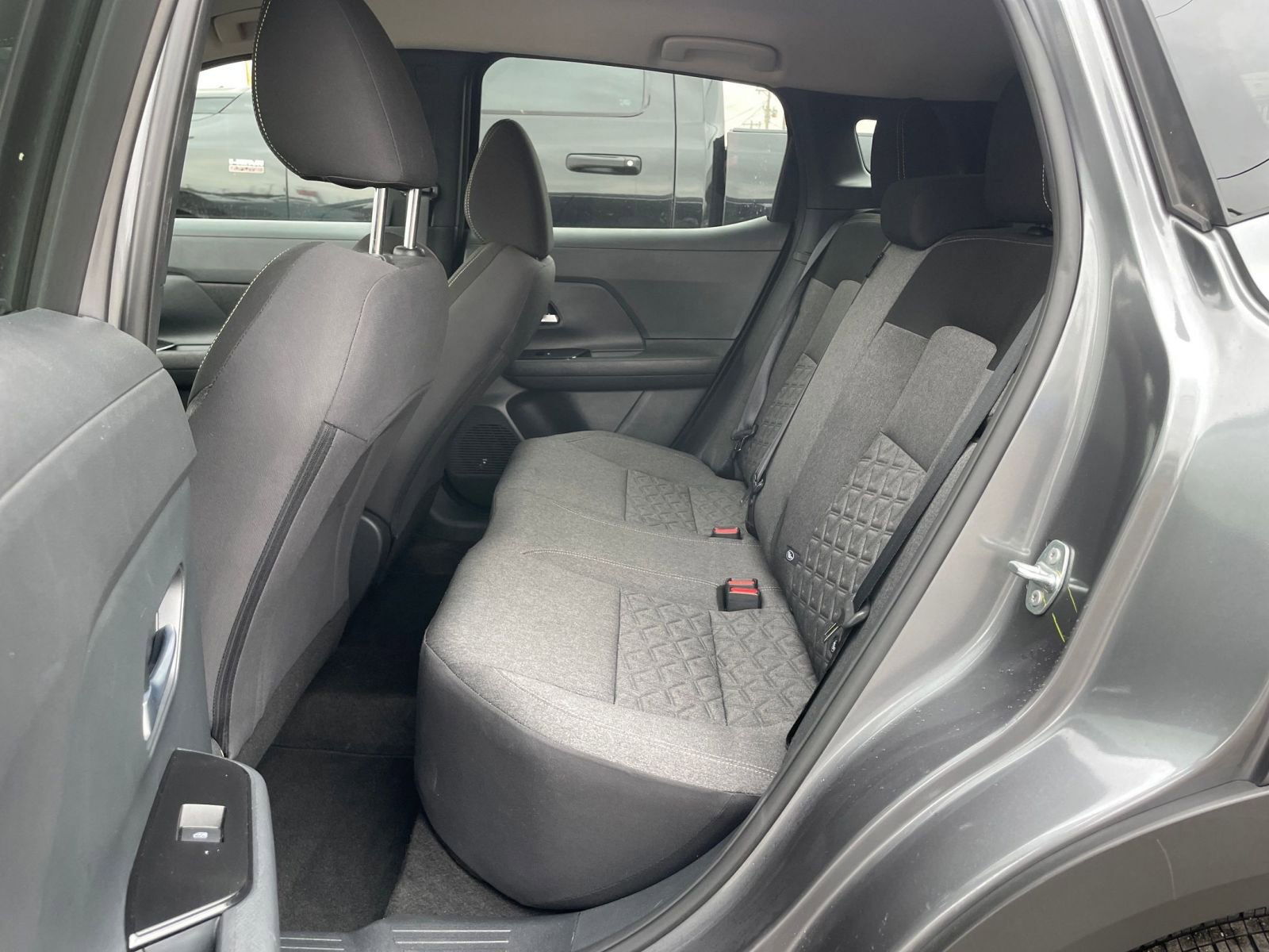 Thumbnail: 2025 Nissan Kicks - 23