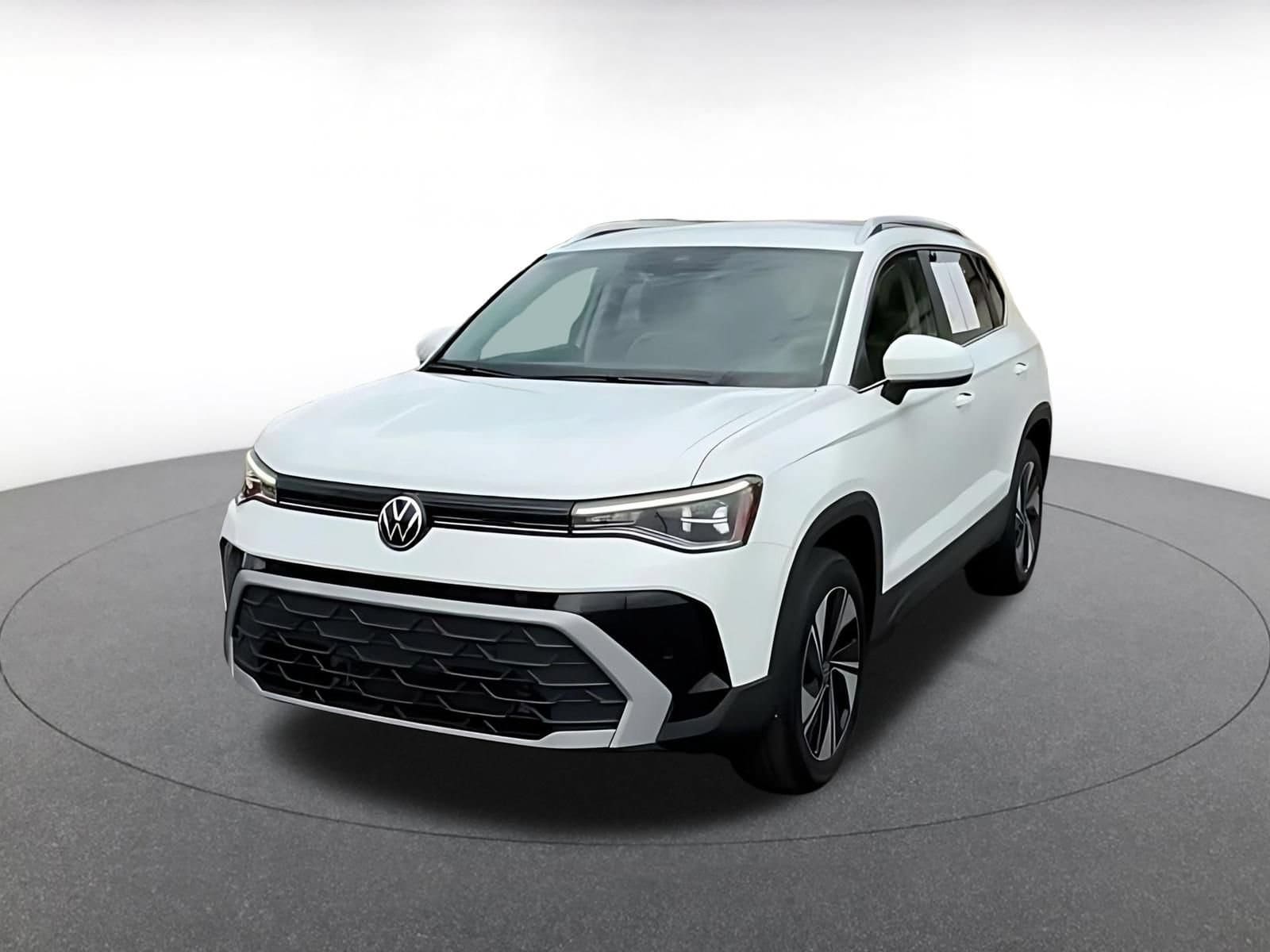Thumbnail: 2026 Volkswagen Taos - 5