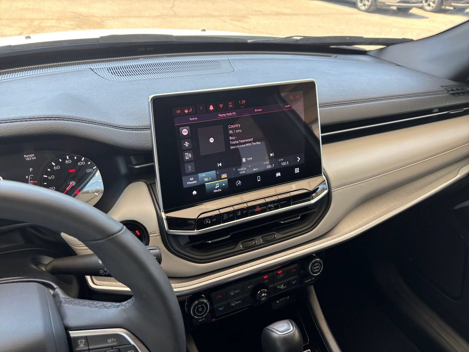 Thumbnail: 2025 Jeep Compass - 14