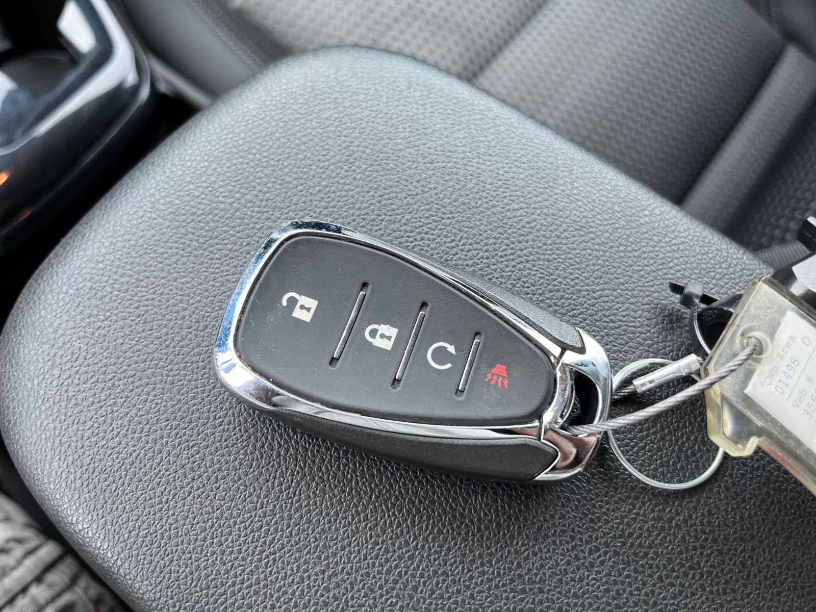 Thumbnail: 2025 Chevrolet Trax - 21