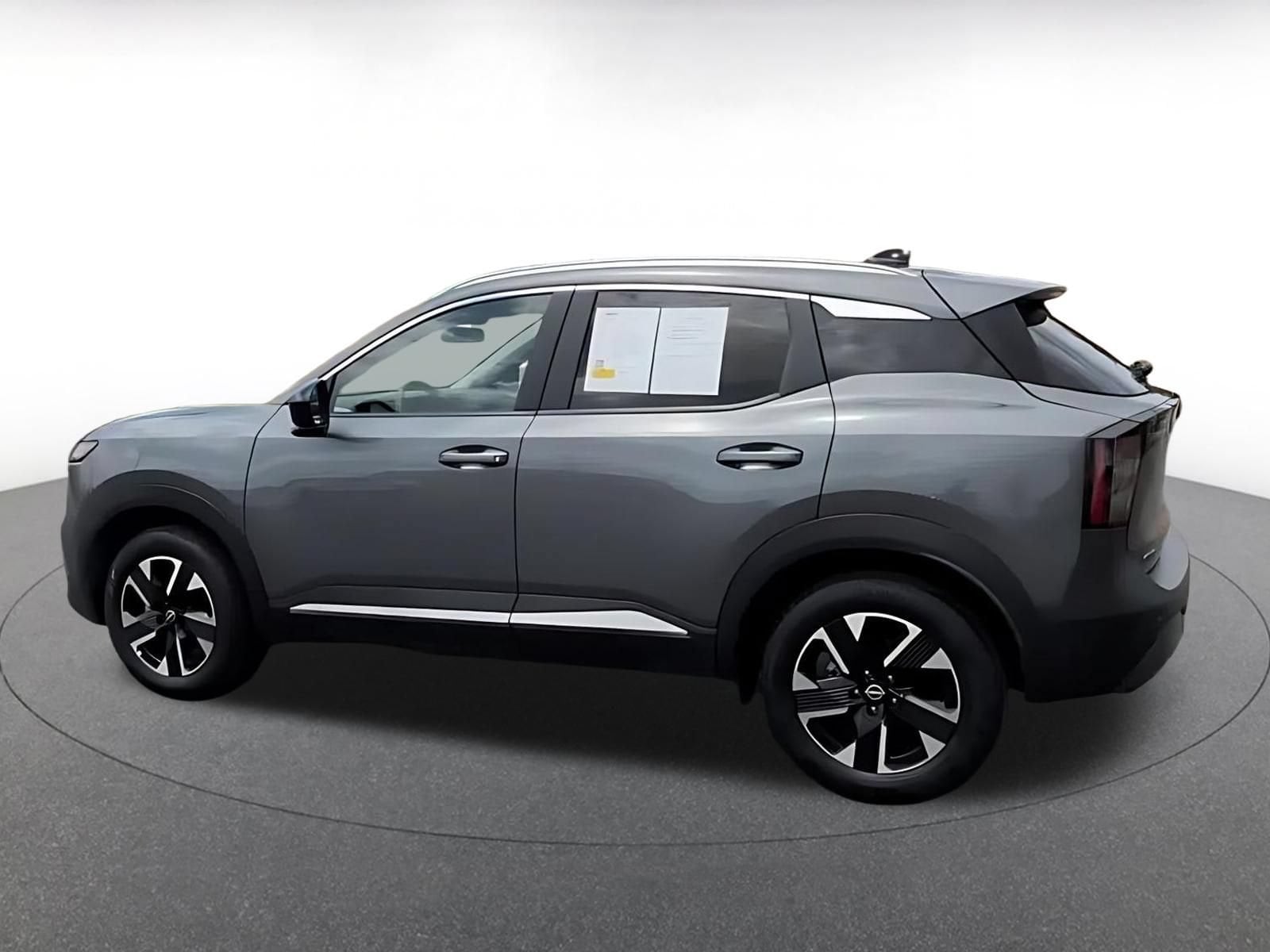 Thumbnail: 2026 Nissan Kicks - 14