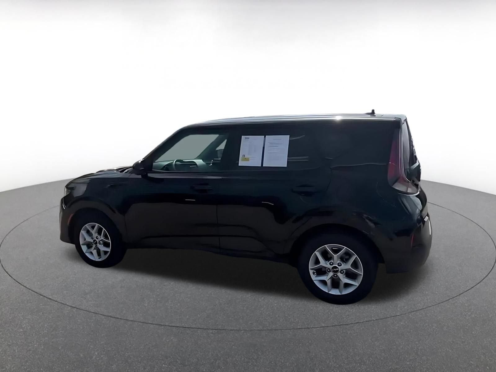 Thumbnail: 2025 Kia Soul - 8