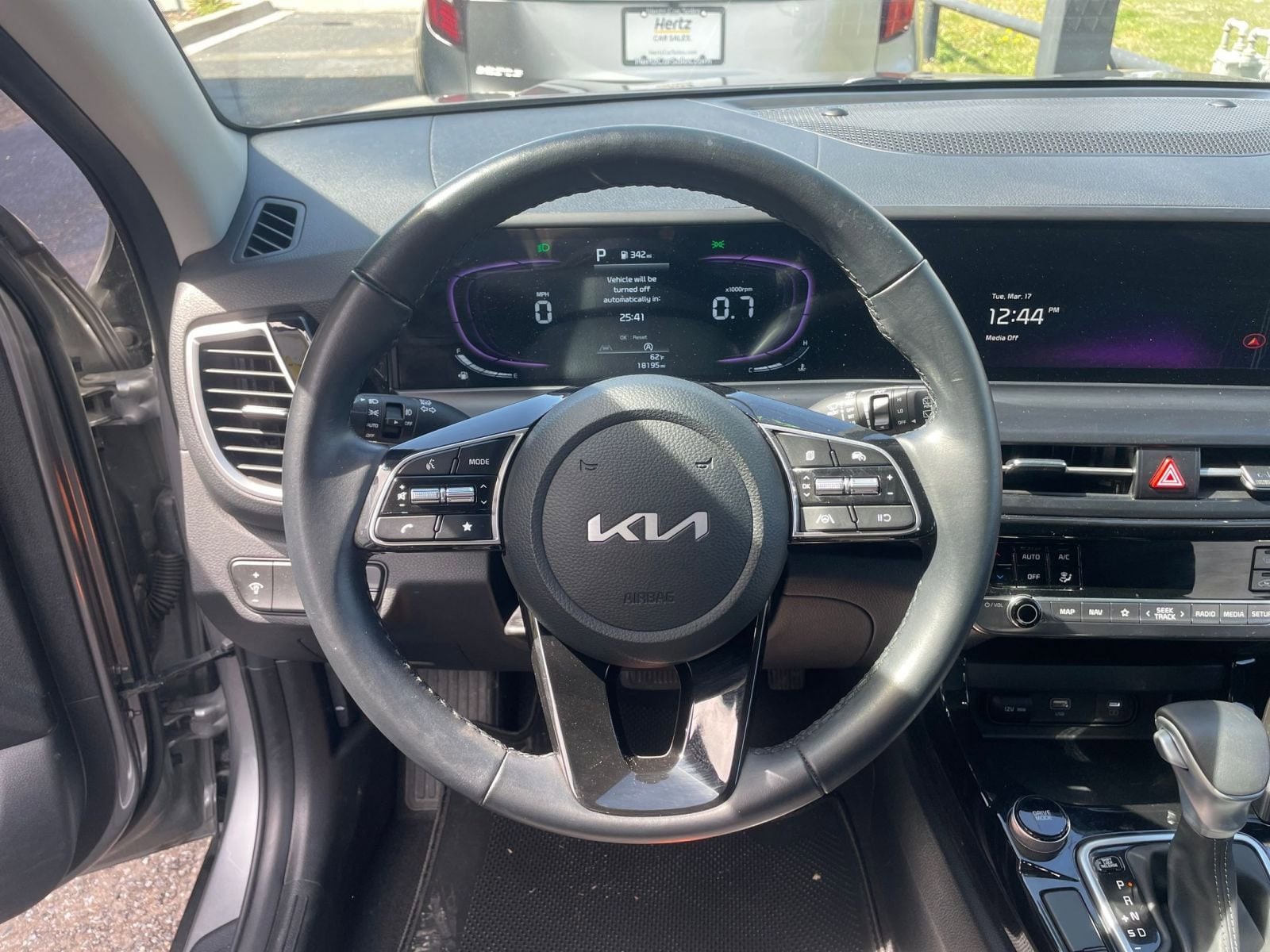 Thumbnail: 2025 Kia Seltos - 28