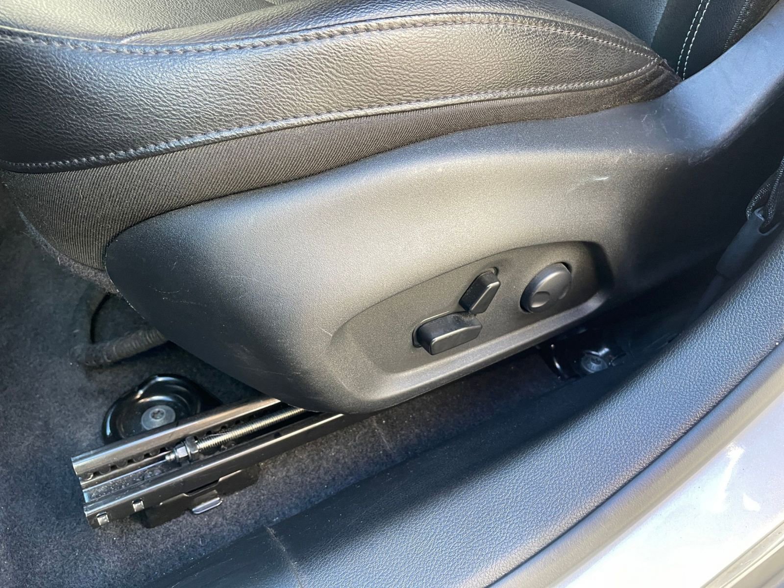 Thumbnail: 2025 Jeep Compass - 22