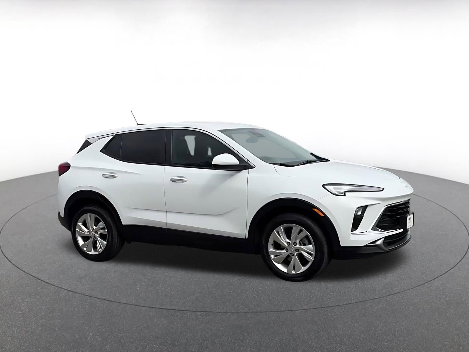 Thumbnail: 2025 Buick Encore GX - 2