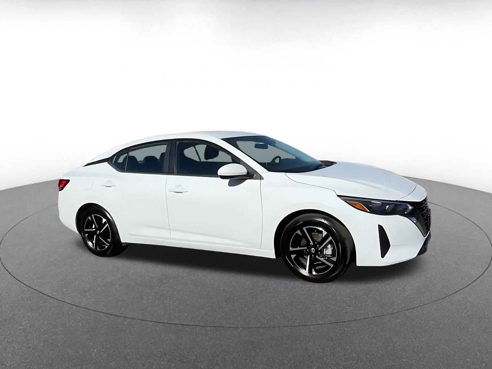 Thumbnail: 2025 Nissan Sentra - 2