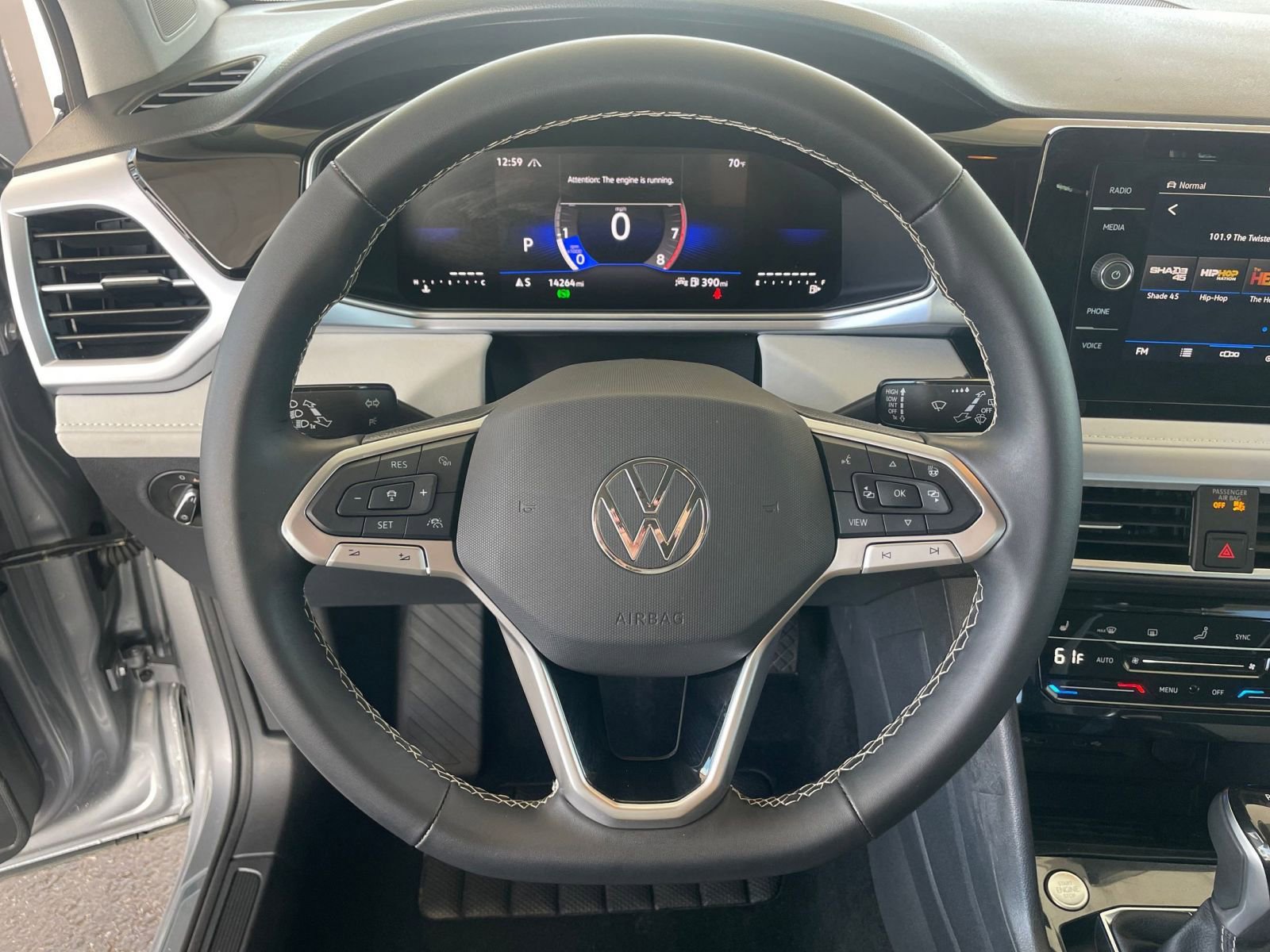 Thumbnail: 2025 Volkswagen Taos - 28