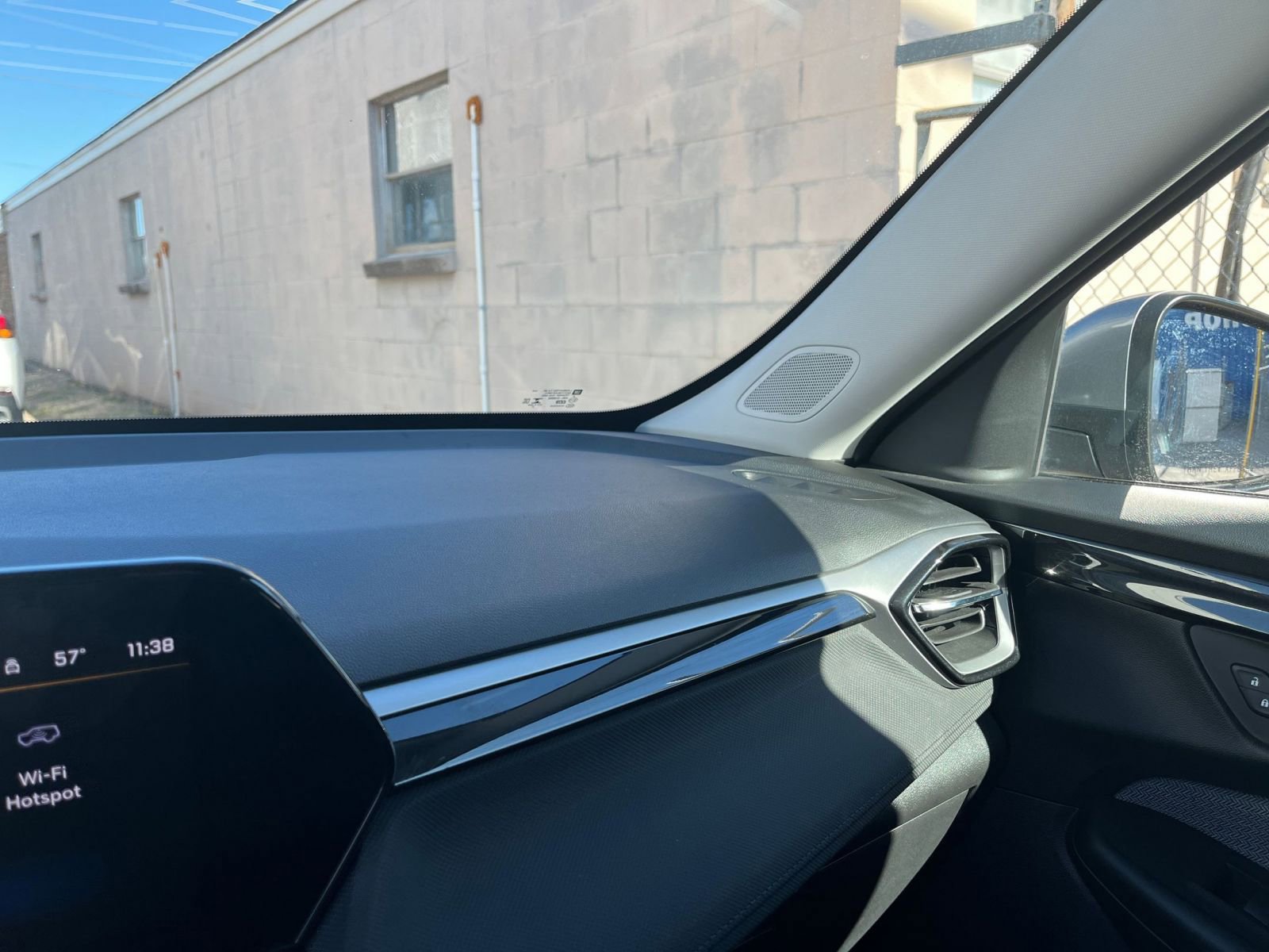 Thumbnail: 2025 Chevrolet TrailBlazer - 33