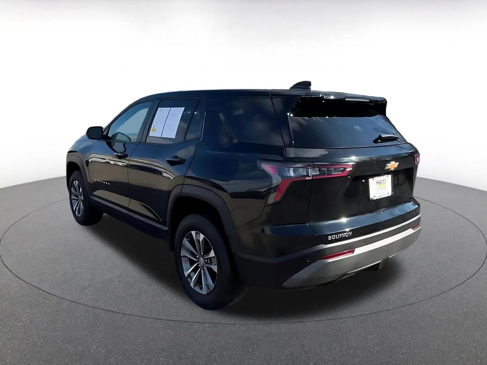 Thumbnail: 2025 Chevrolet Equinox - 10